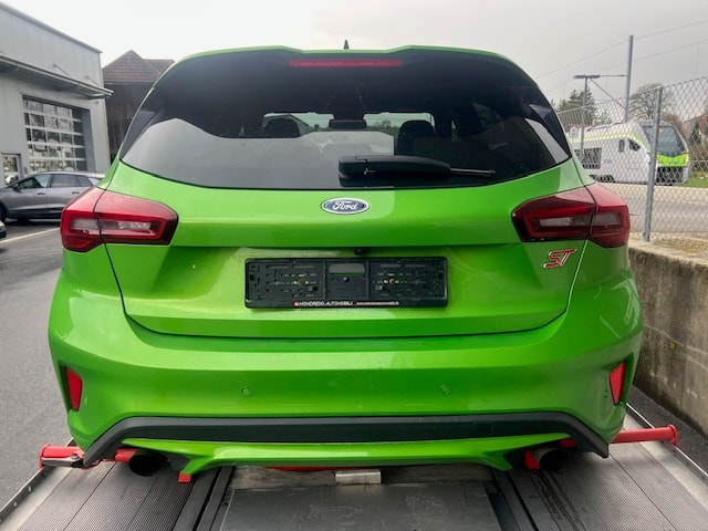 FORD FOCUS-image-4
