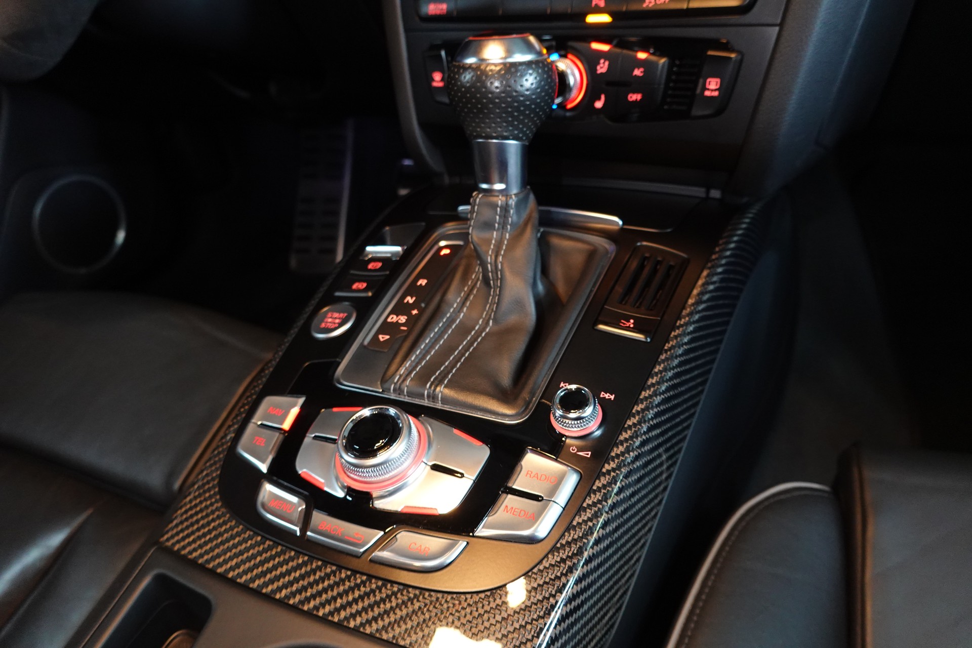 AUDI RS5 COUPE 4.2 FSI QUATTRO S-TRONIC BLACK V8-image-35