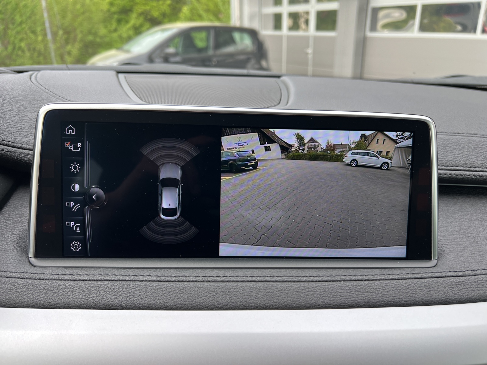 BMW X6 xDrive 40d Steptronic-image-13