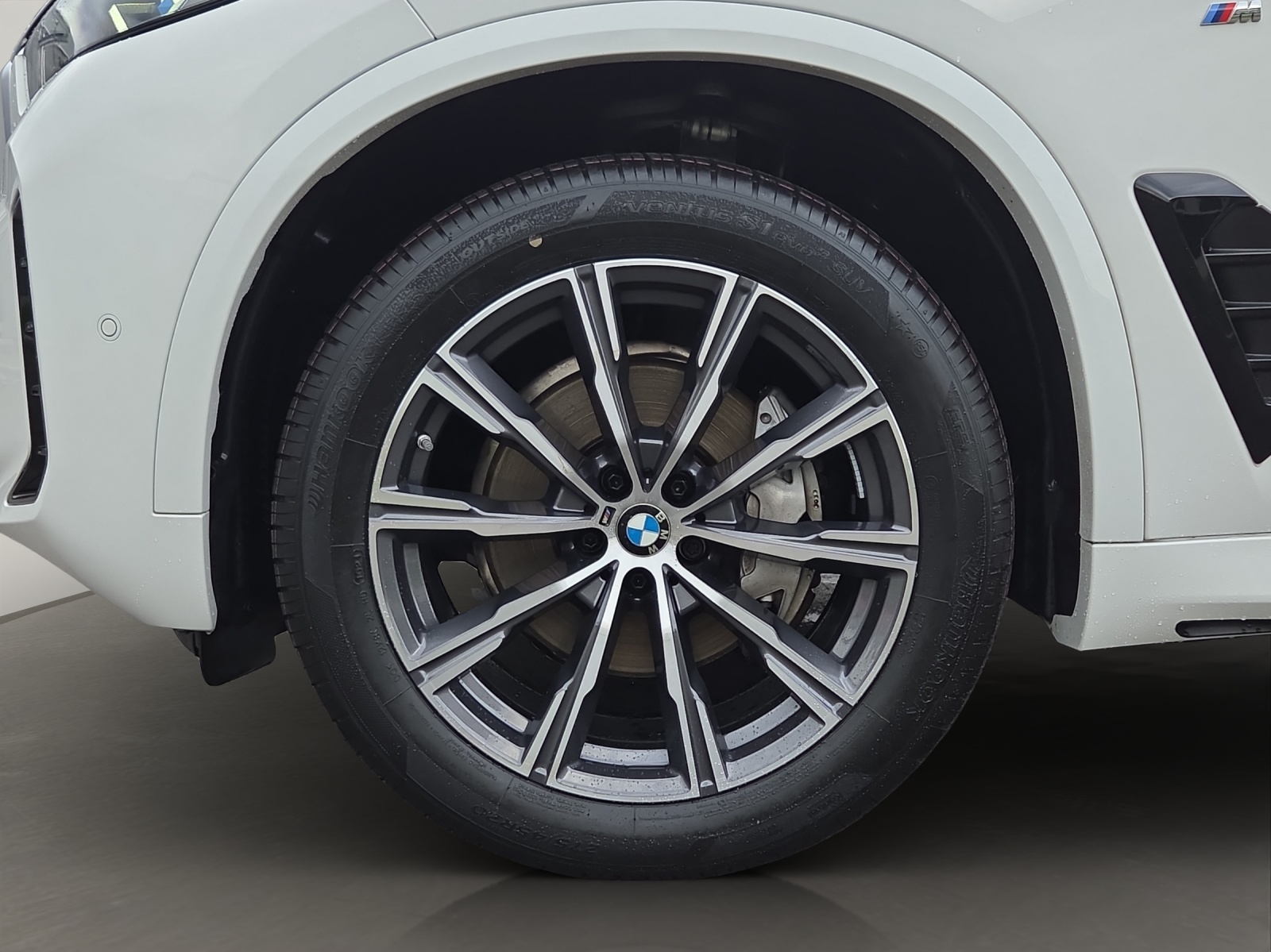 BMW X5 xDrive 48V 30d M Sport Steptronic-image-5