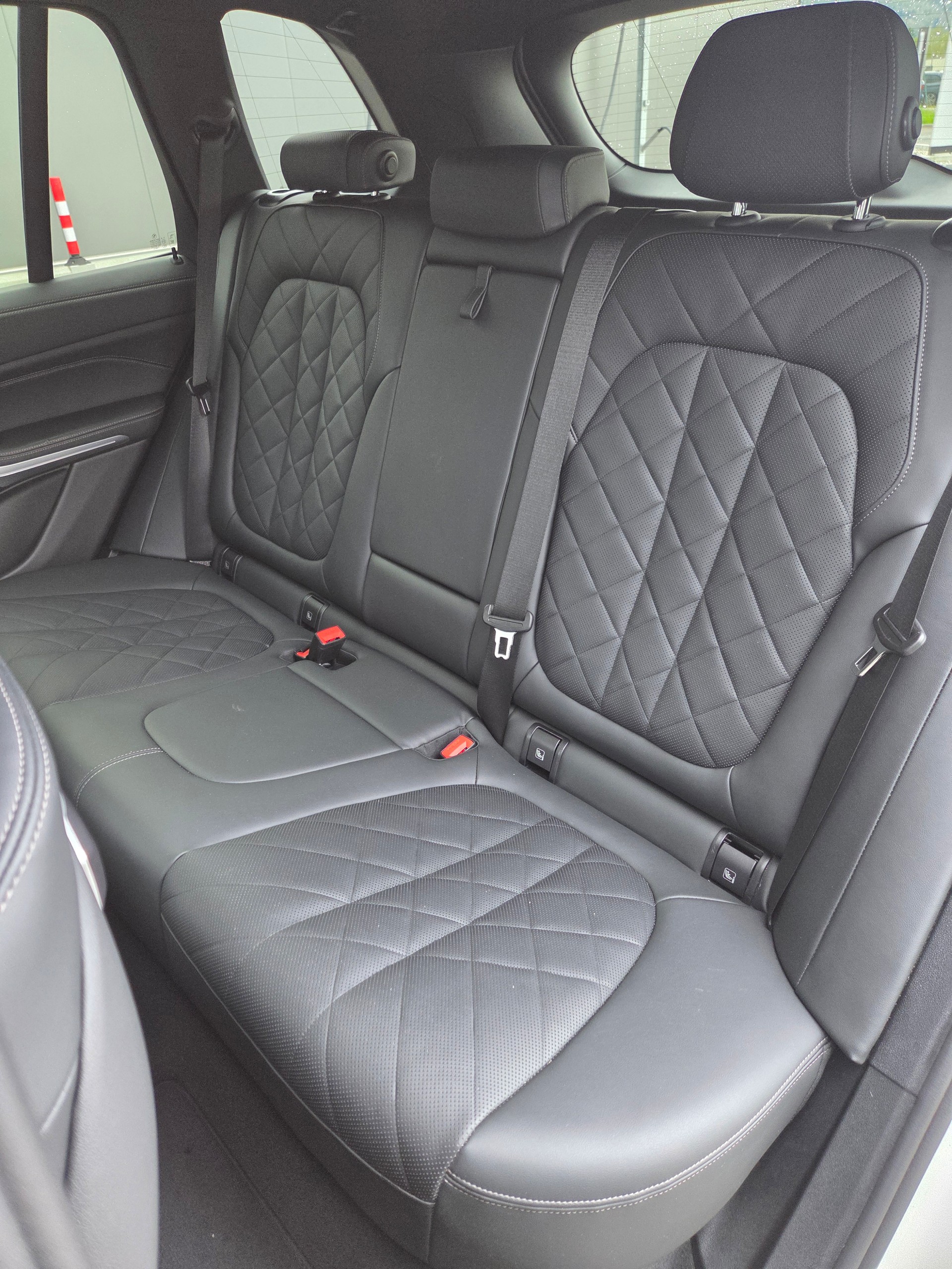 BMW X5 xDrive 48V 30d M Sport Steptronic-image-10