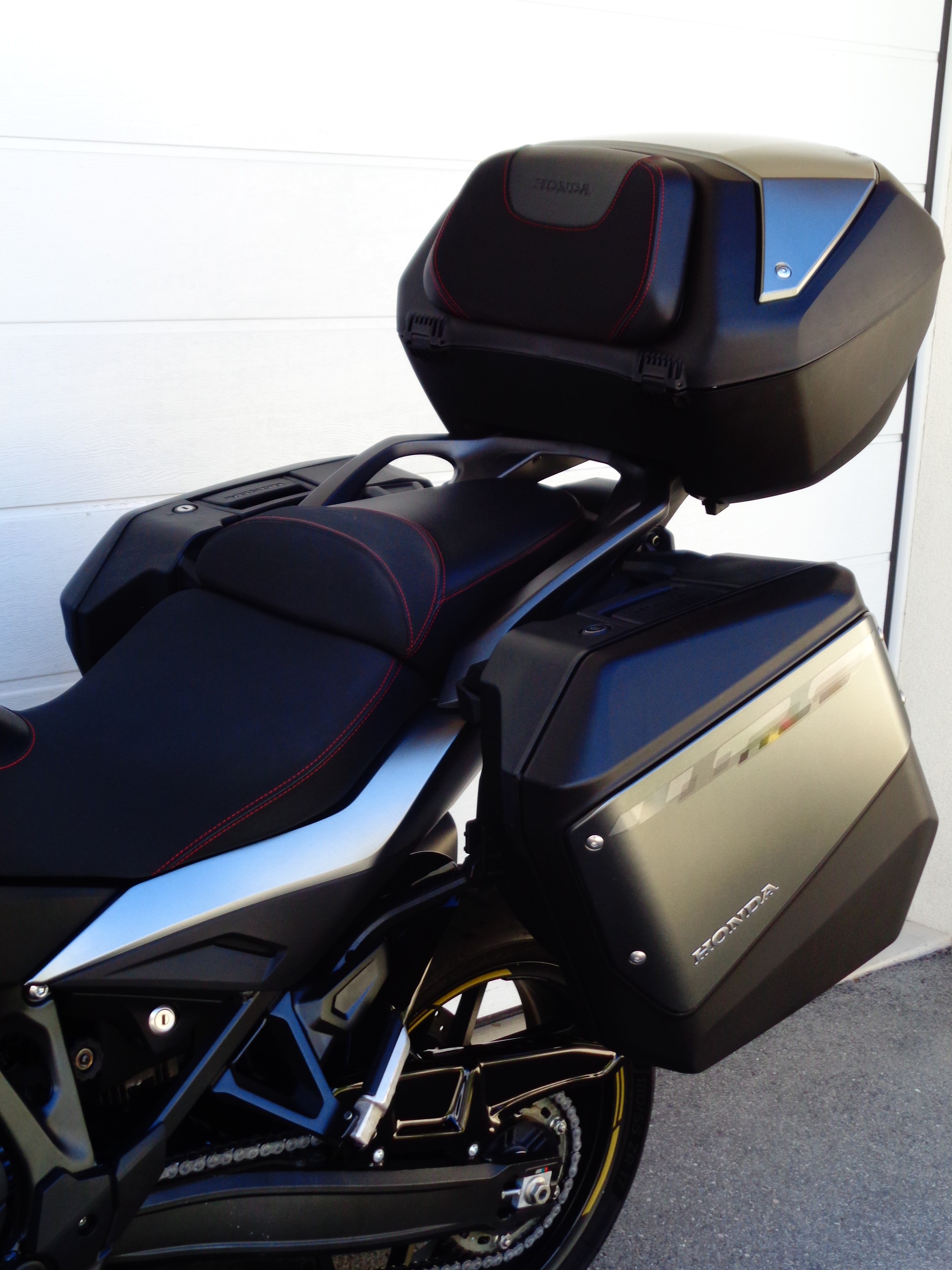 HONDA NT 1100 DCT-image-11