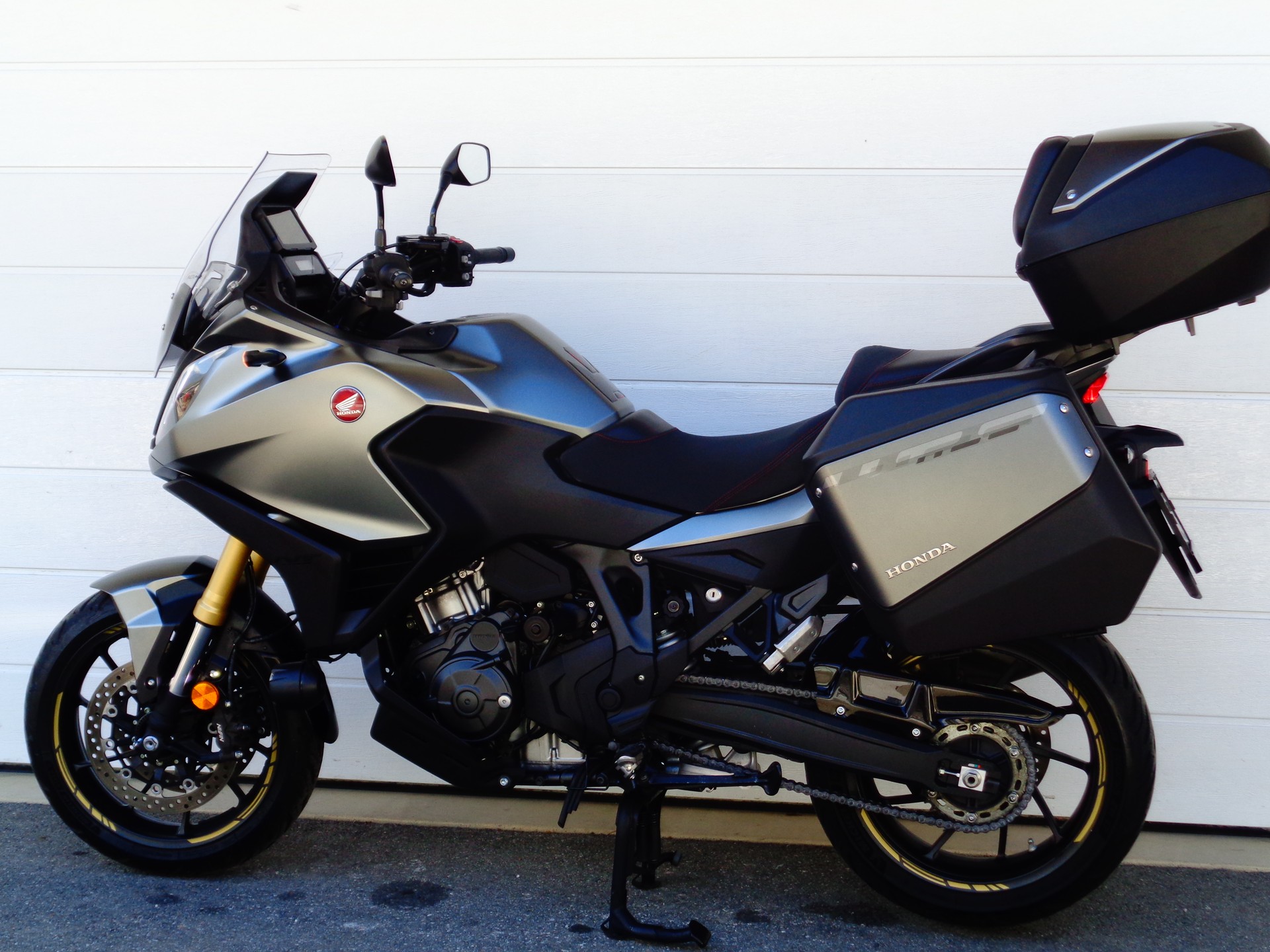 HONDA NT 1100 DCT-image-9