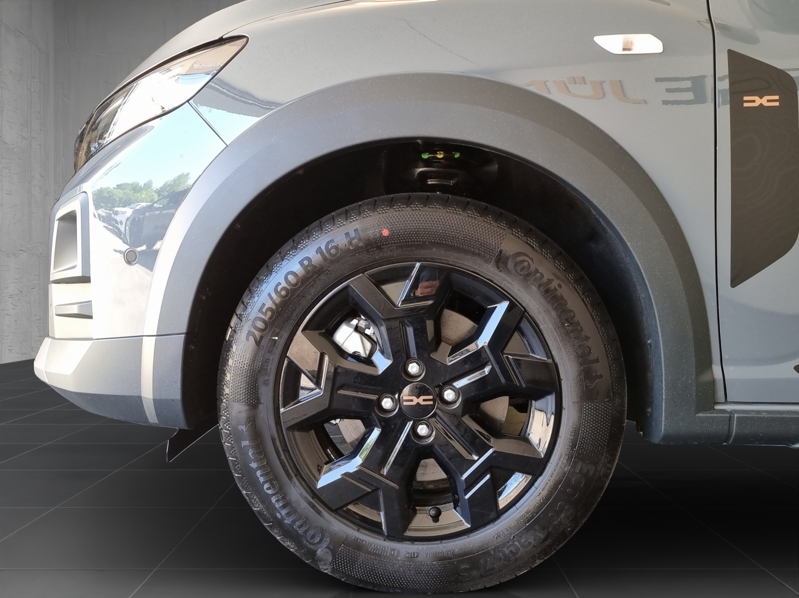DACIA Jogger 1.8 Hybrid Extreme-image-5