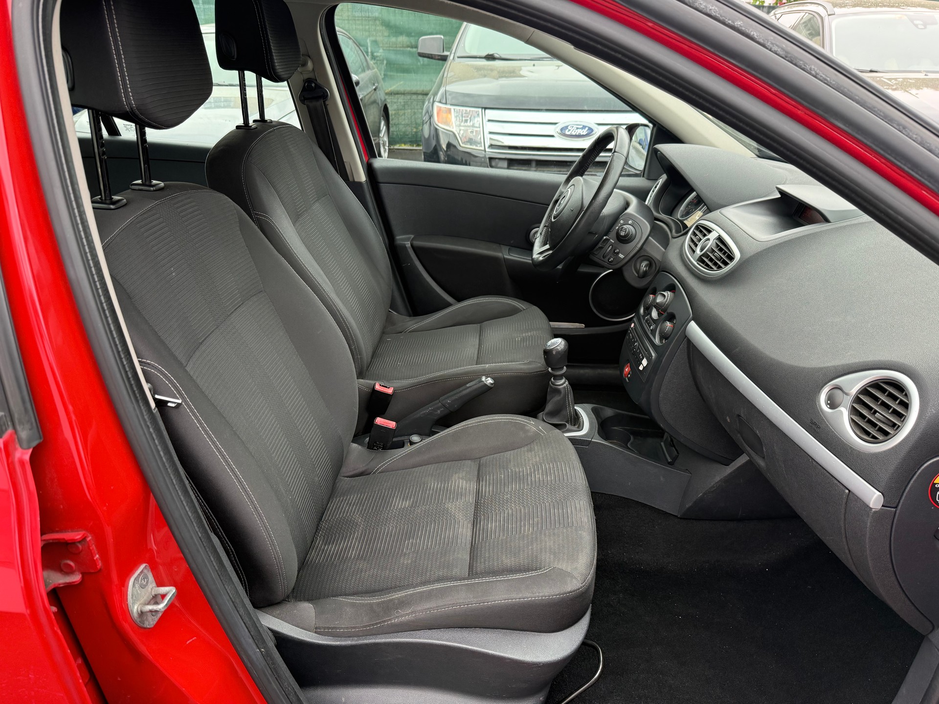 RENAULT Clio Grandtour 1.5 dCi Dynamique-image-11