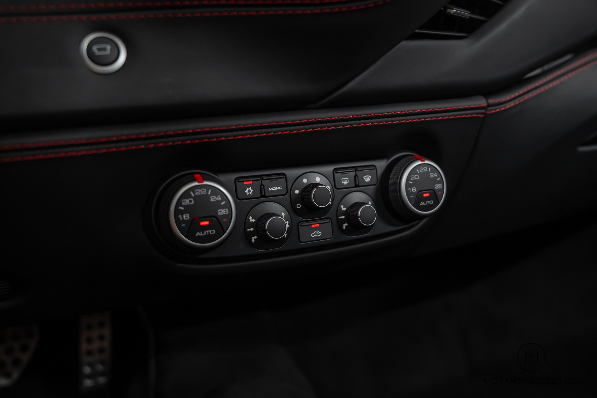 FERRARI 488 Spider 3.9 Turbo-image-20