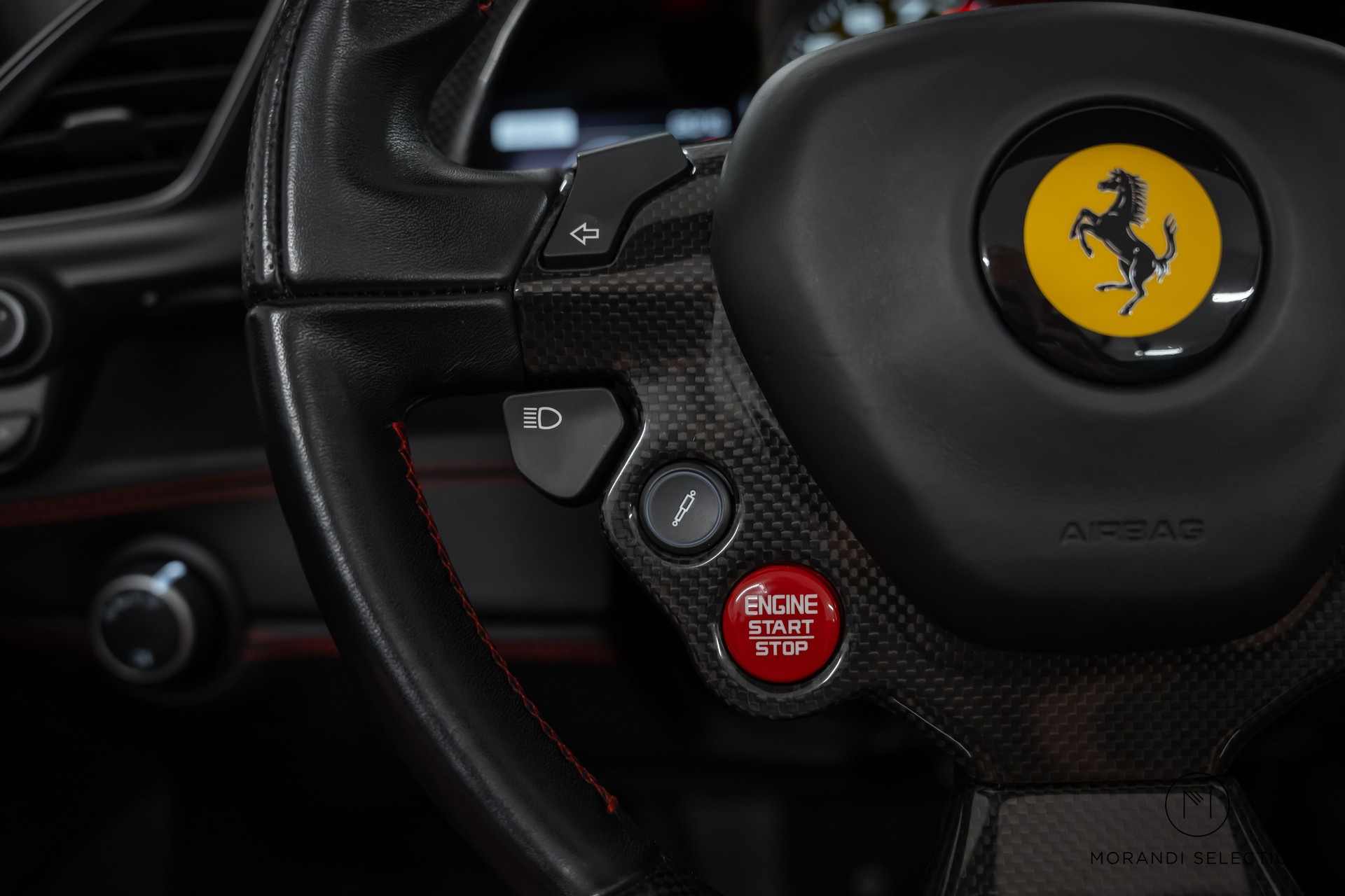 FERRARI 488 Spider 3.9 Turbo-image-17