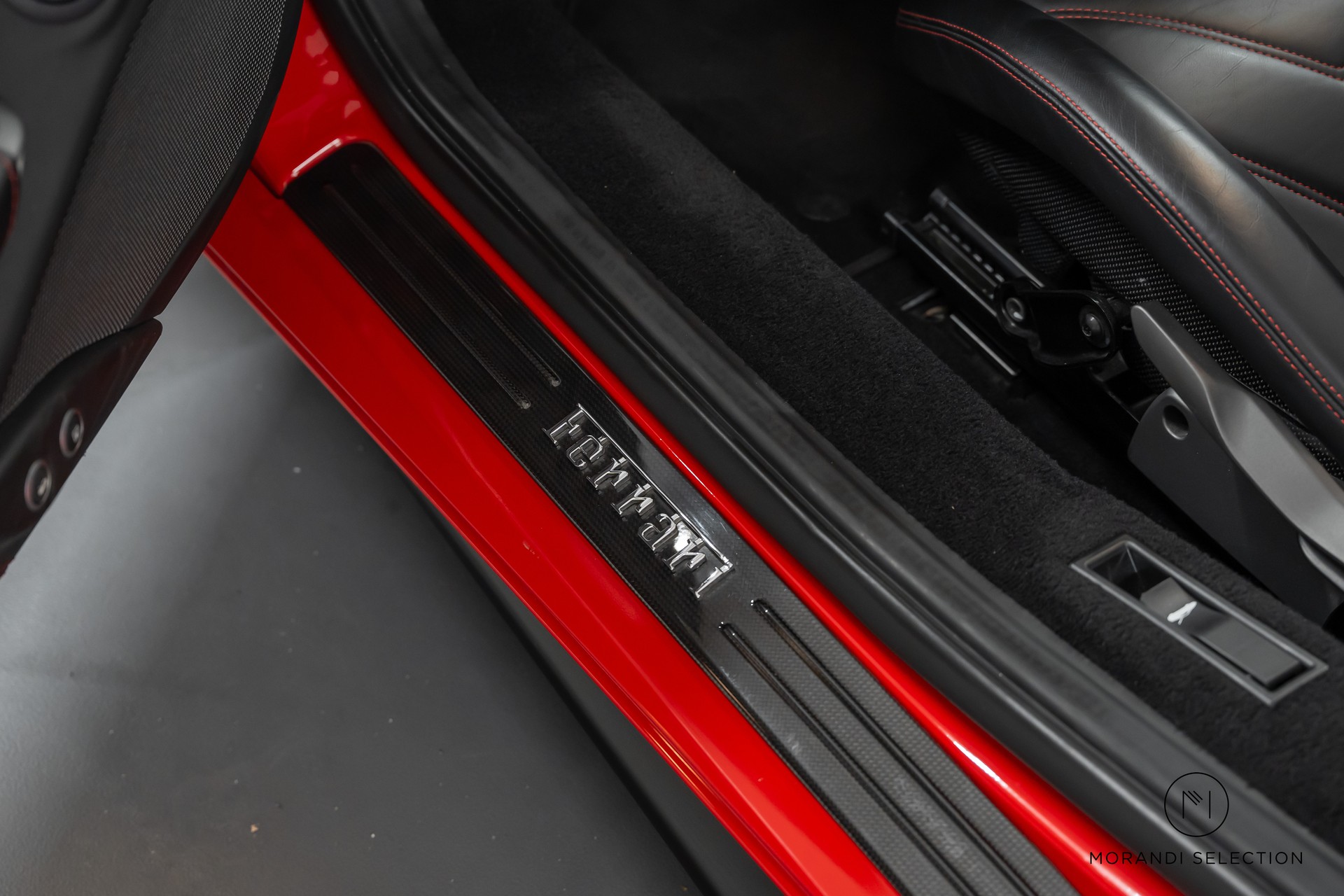 FERRARI 488 Spider 3.9 Turbo-image-14