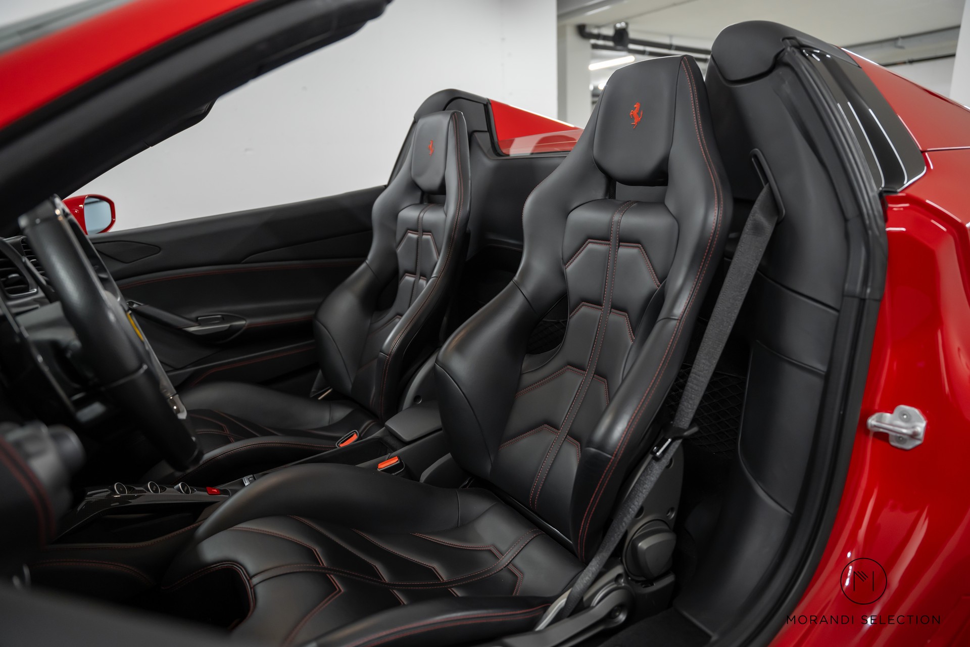 FERRARI 488 Spider 3.9 Turbo-image-13