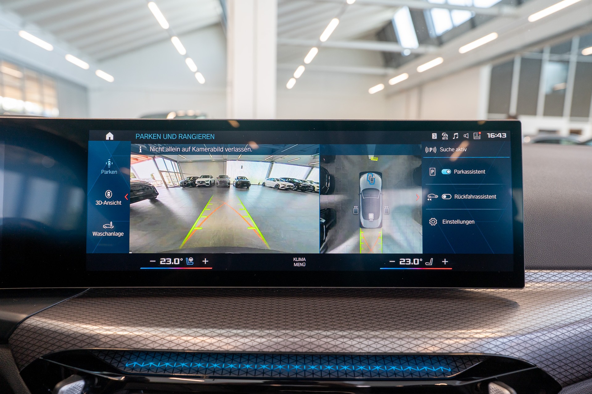 BMW M4 Competition xDrive Cabrio LCI / Head-Up Display / Harman Kardon / 360° Kamera-image-24
