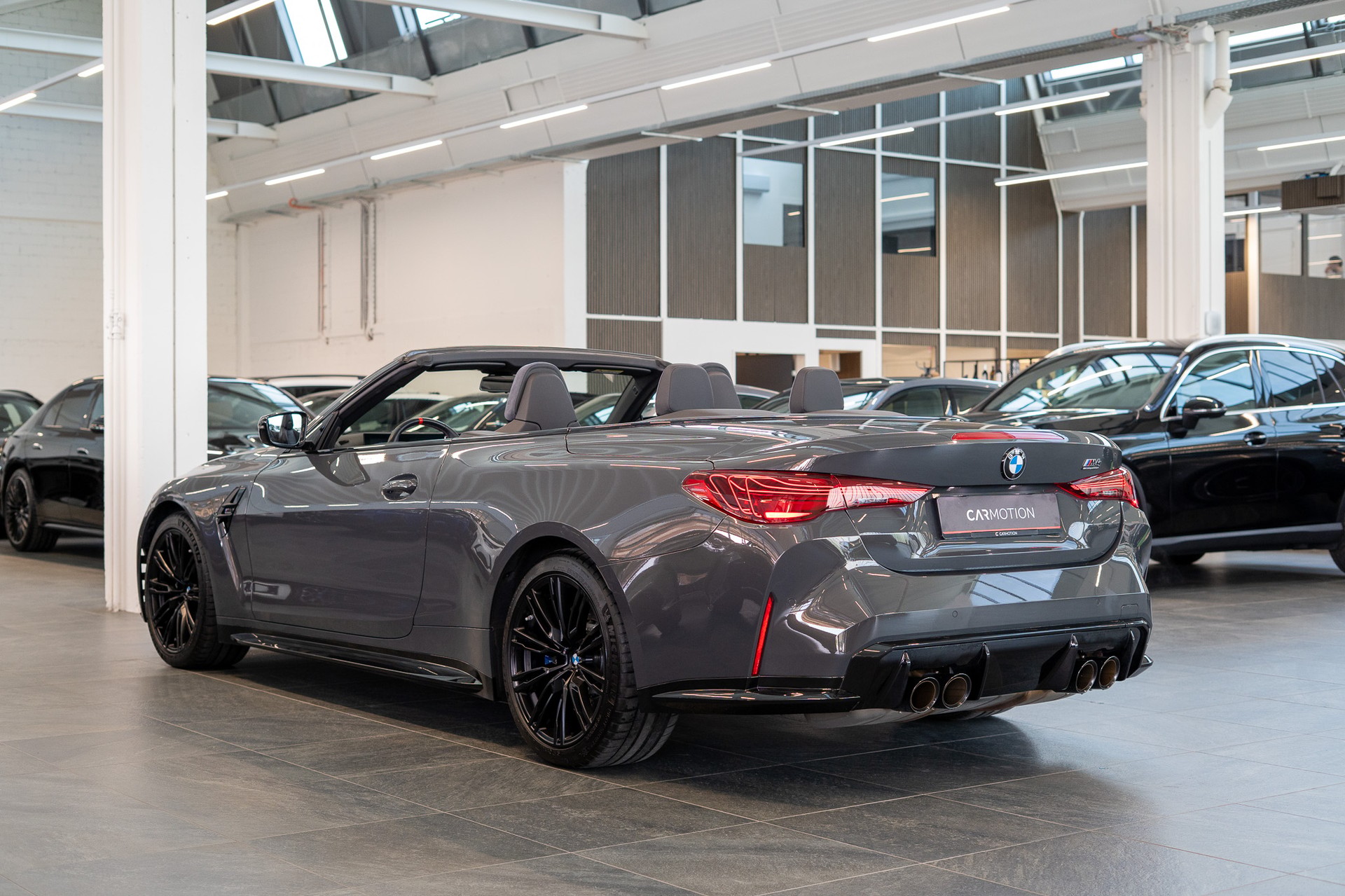 BMW M4 Competition xDrive Cabrio LCI / Head-Up Display / Harman Kardon / 360° Kamera-image-11