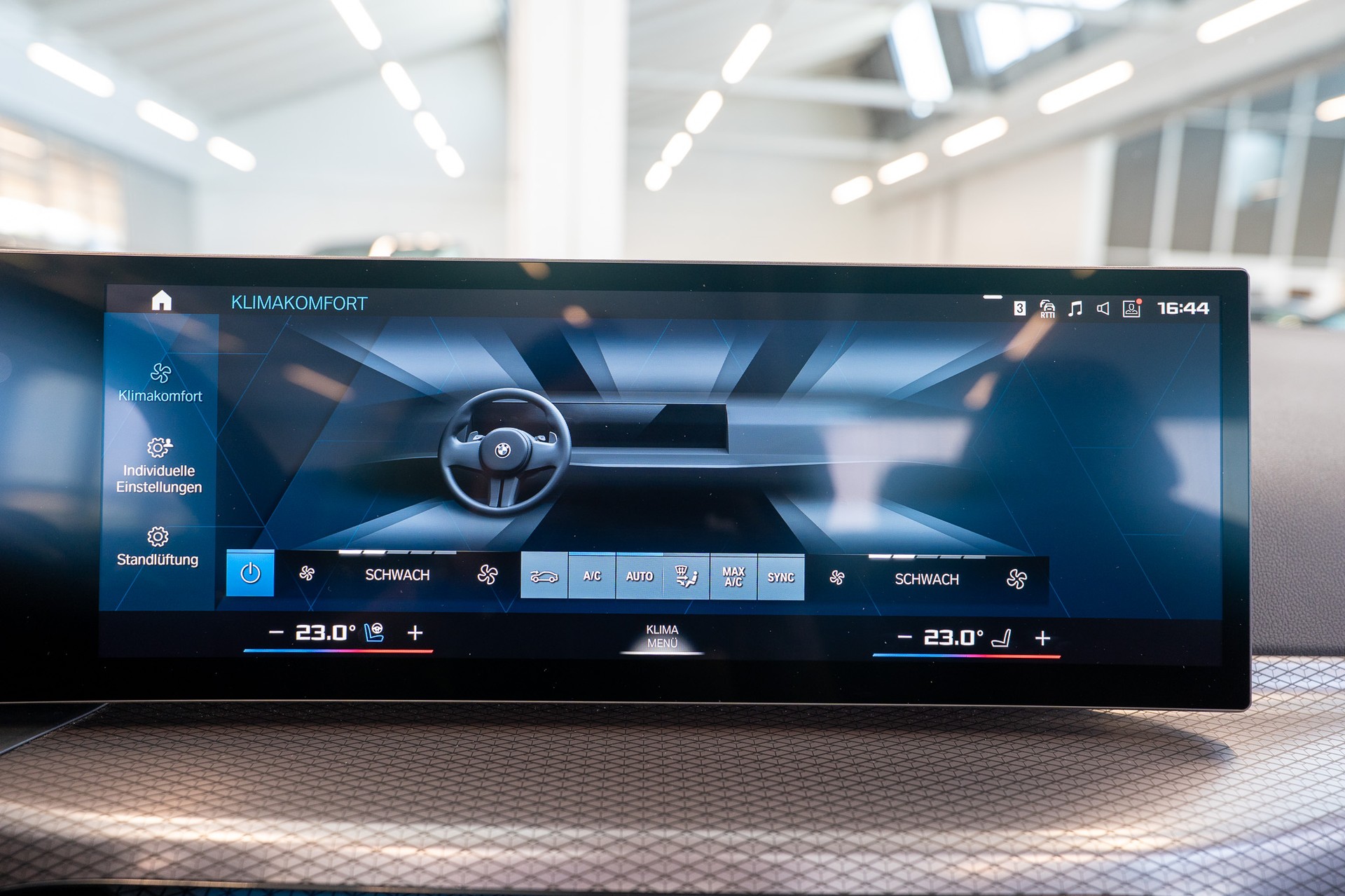 BMW M4 Competition xDrive Cabrio LCI / Head-Up Display / Harman Kardon / 360° Kamera-image-25