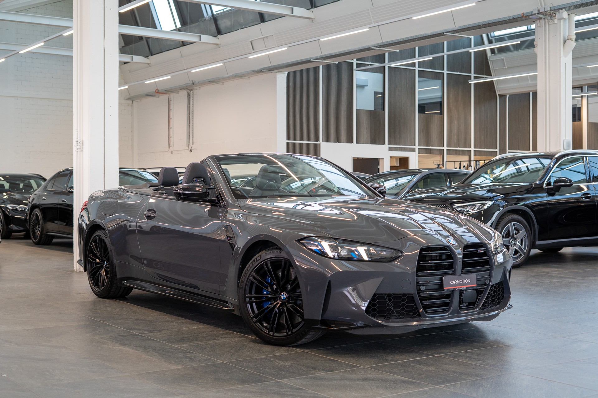BMW M4 Competition xDrive Cabrio LCI / Head-Up Display / Harman Kardon / 360° Kamera-image-4