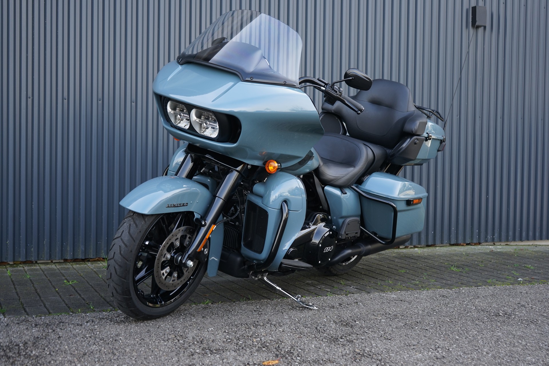 HARLEY-DAVIDSON FLTRK ROAD GLIDE LIMITED-image-2