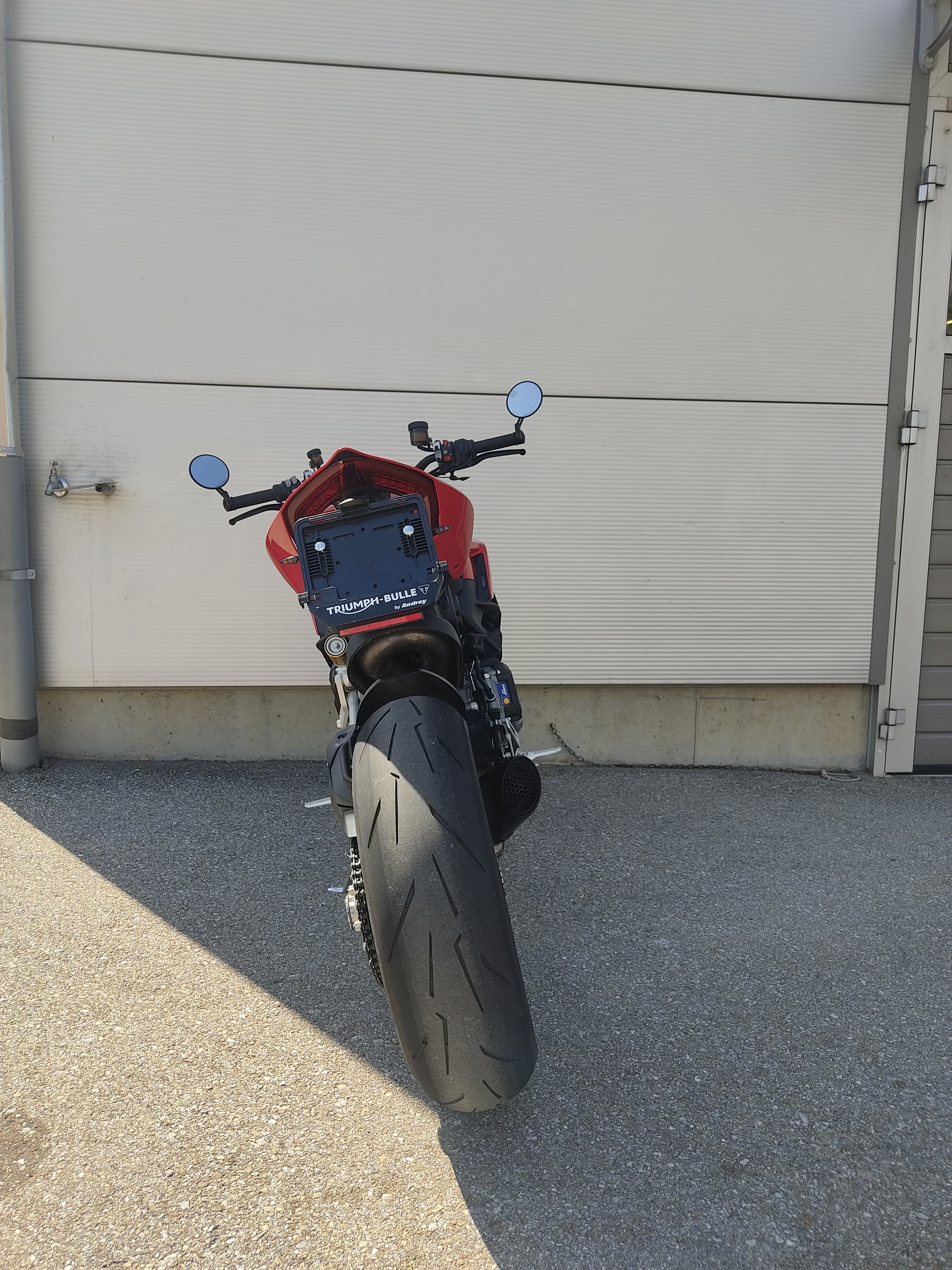 DUCATI Streetfighter V2-image-6