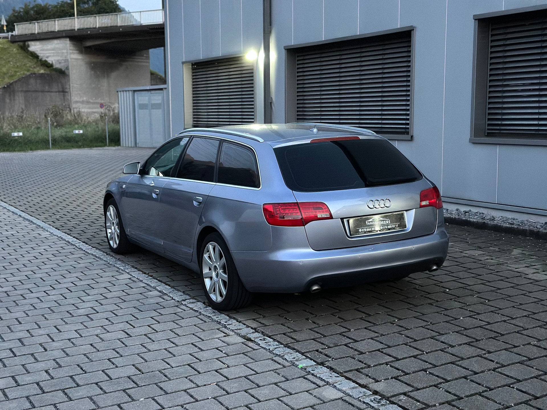 AUDI A6 Avant 3.0 V6 TDI quattro-image-3