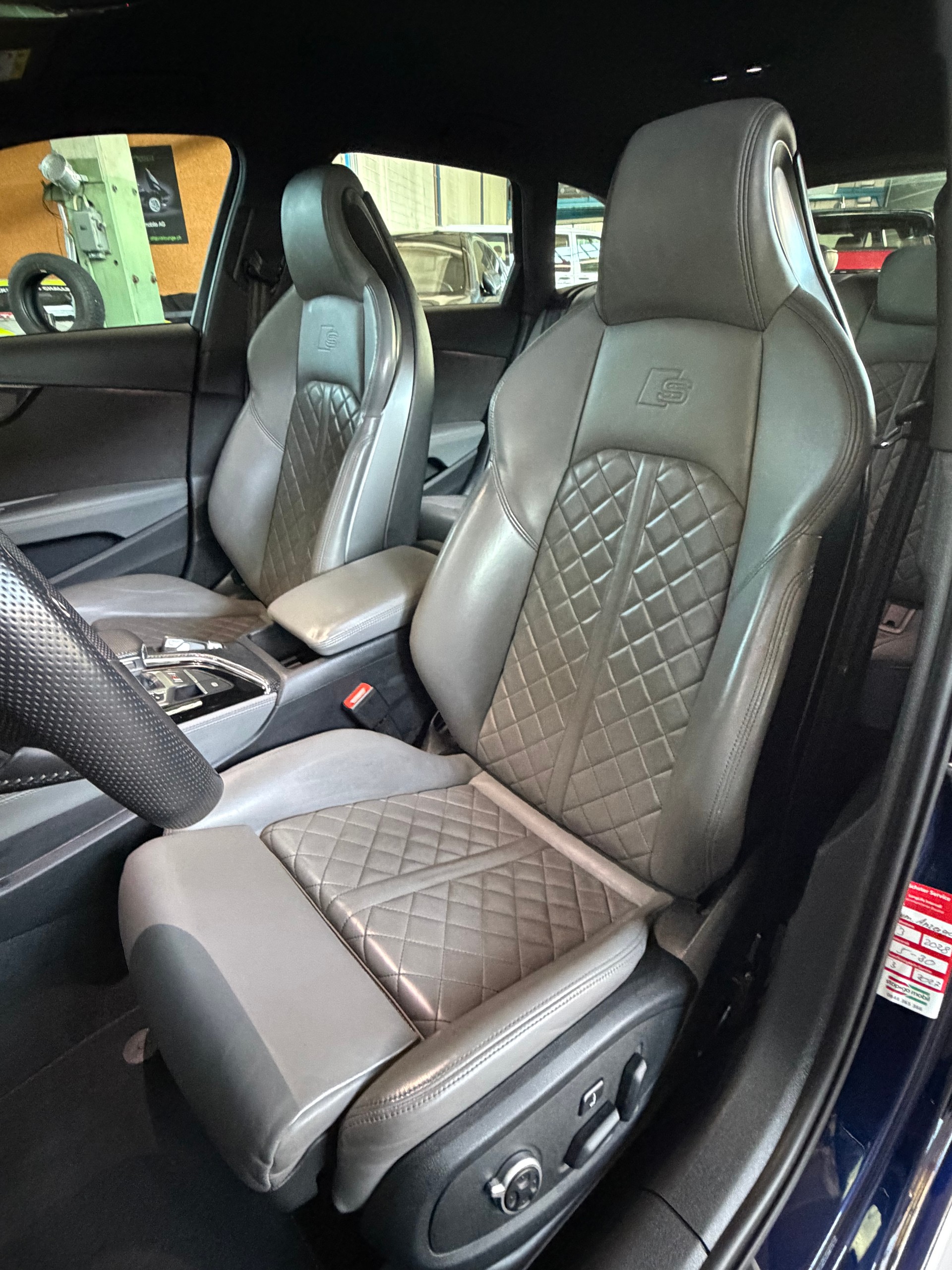 AUDI S4 Avant 3.0 TDI quattro tiptronic-image-7