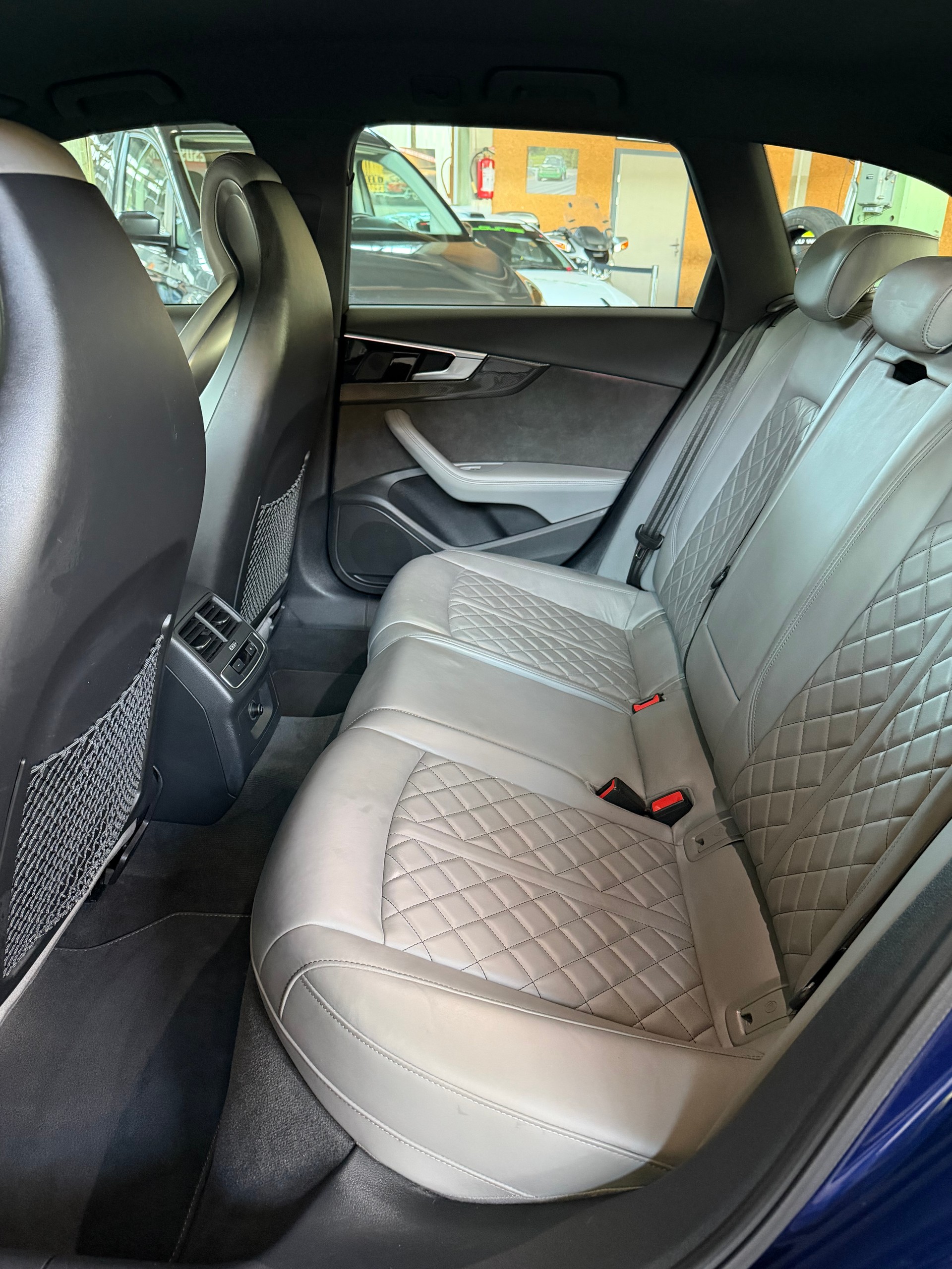 AUDI S4 Avant 3.0 TDI quattro tiptronic-image-9