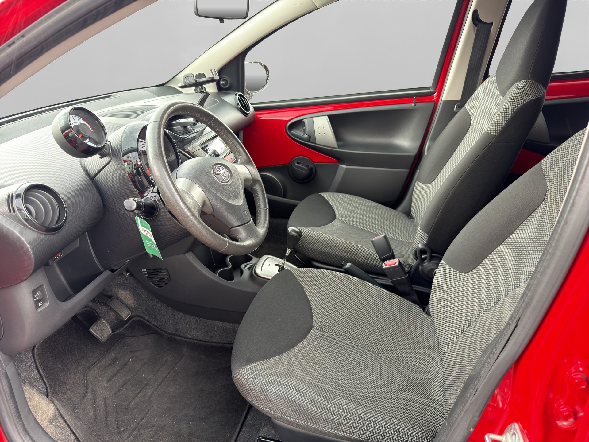 TOYOTA Aygo 1.0 VVT-i Luna Multimode-image-8