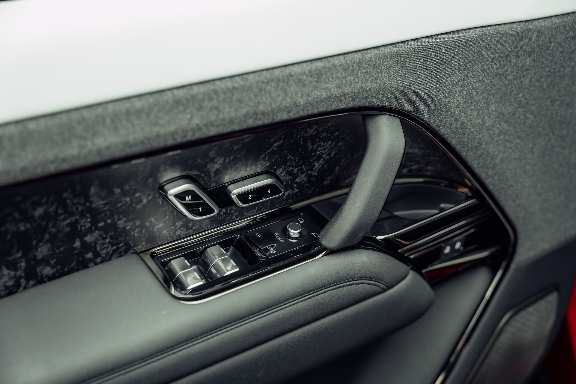 LAND ROVER Range Rover Sport P530 4.4 V8 First Edition Automatic-image-15