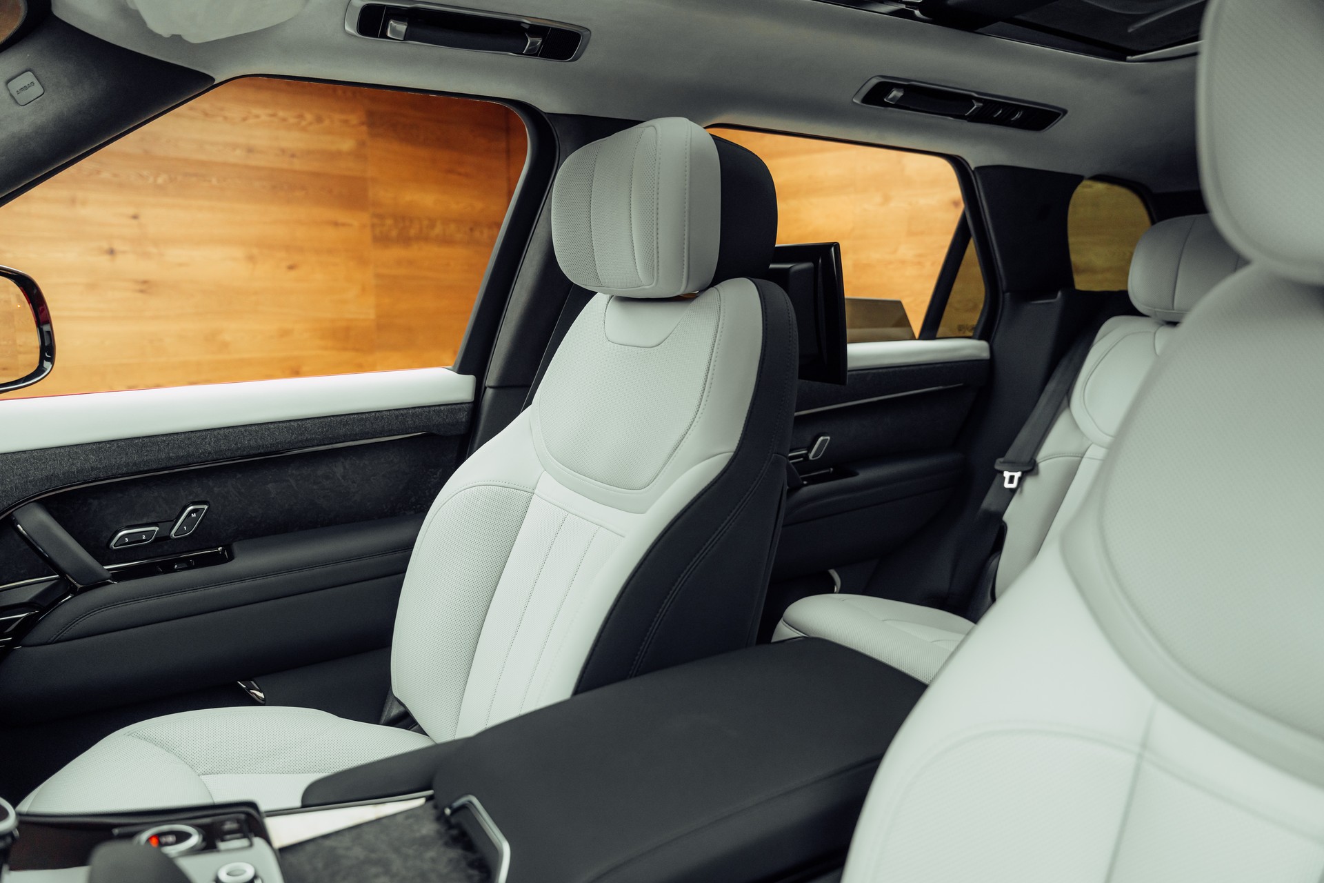LAND ROVER Range Rover Sport P530 4.4 V8 First Edition Automatic-image-7
