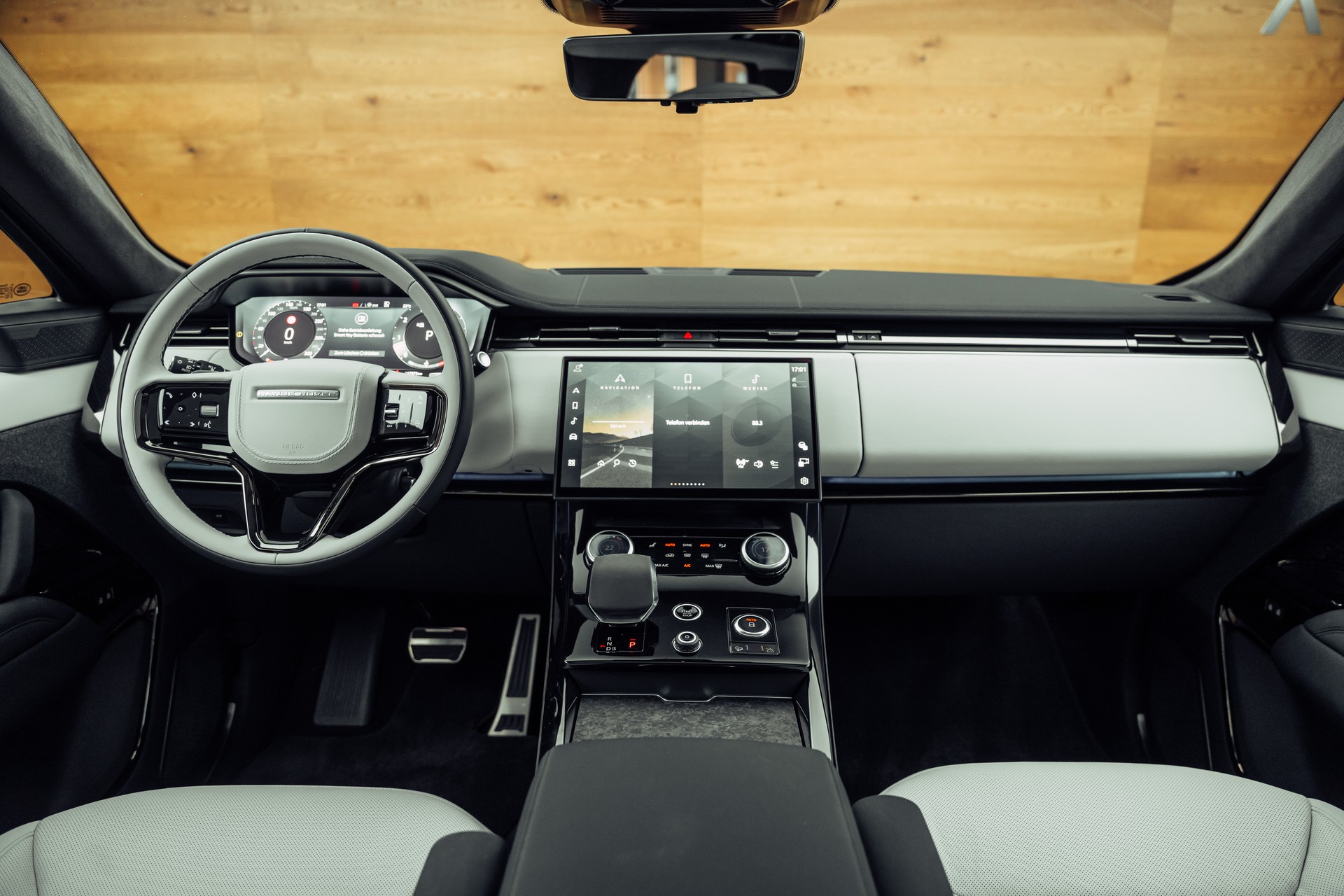 LAND ROVER Range Rover Sport P530 4.4 V8 First Edition Automatic-image-4