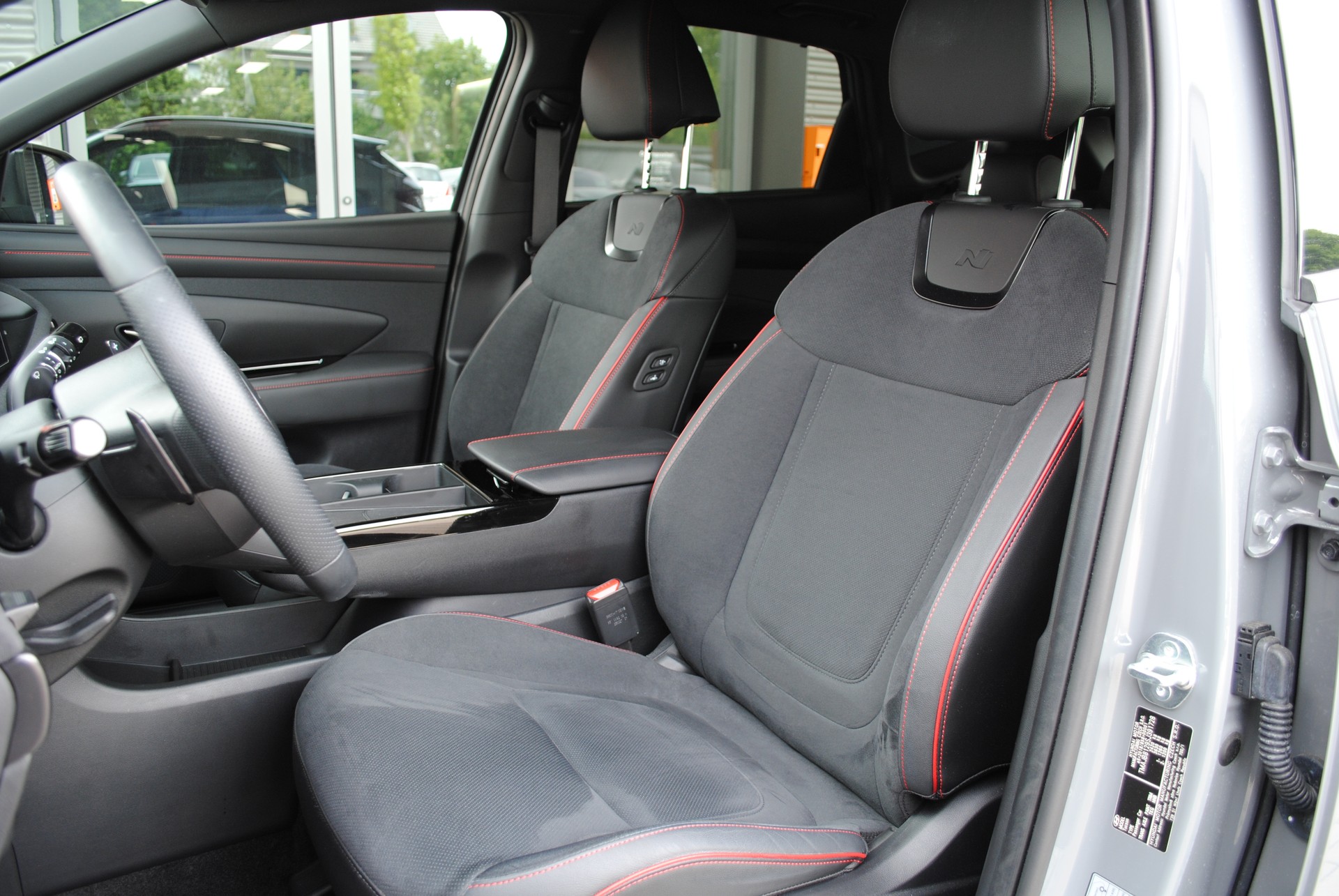 HYUNDAI Tucson 1.6 TGDI PHEV N-Line 4WD-image-10