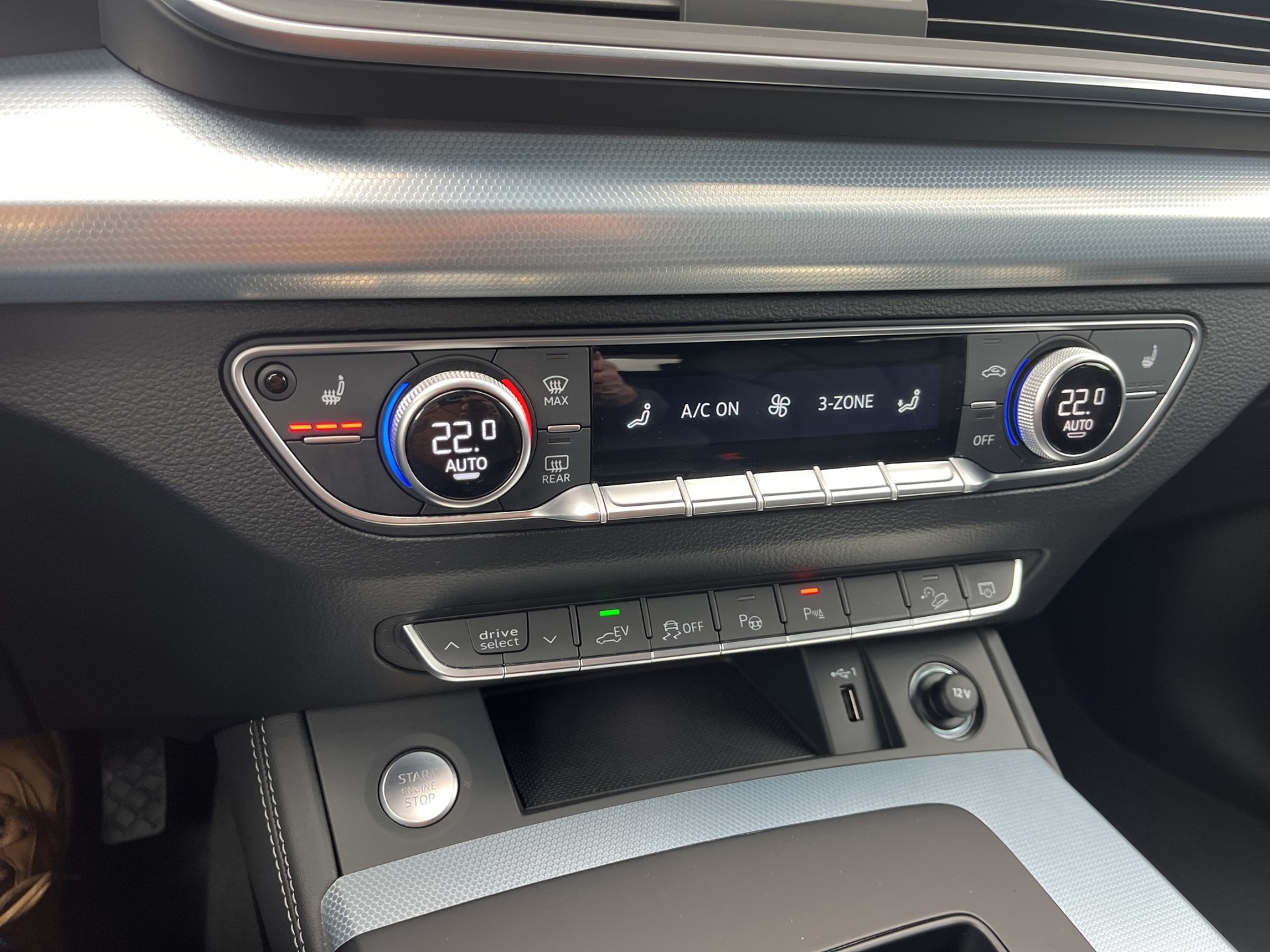 AUDI Q5 50 TFSI e PHEV advanced quattro S-tronic*Standheizung/Kühlung, AHK, B&O Sound, Lenkradheizung, 21"Alu, (5-Jahre Garantie)*-image-22