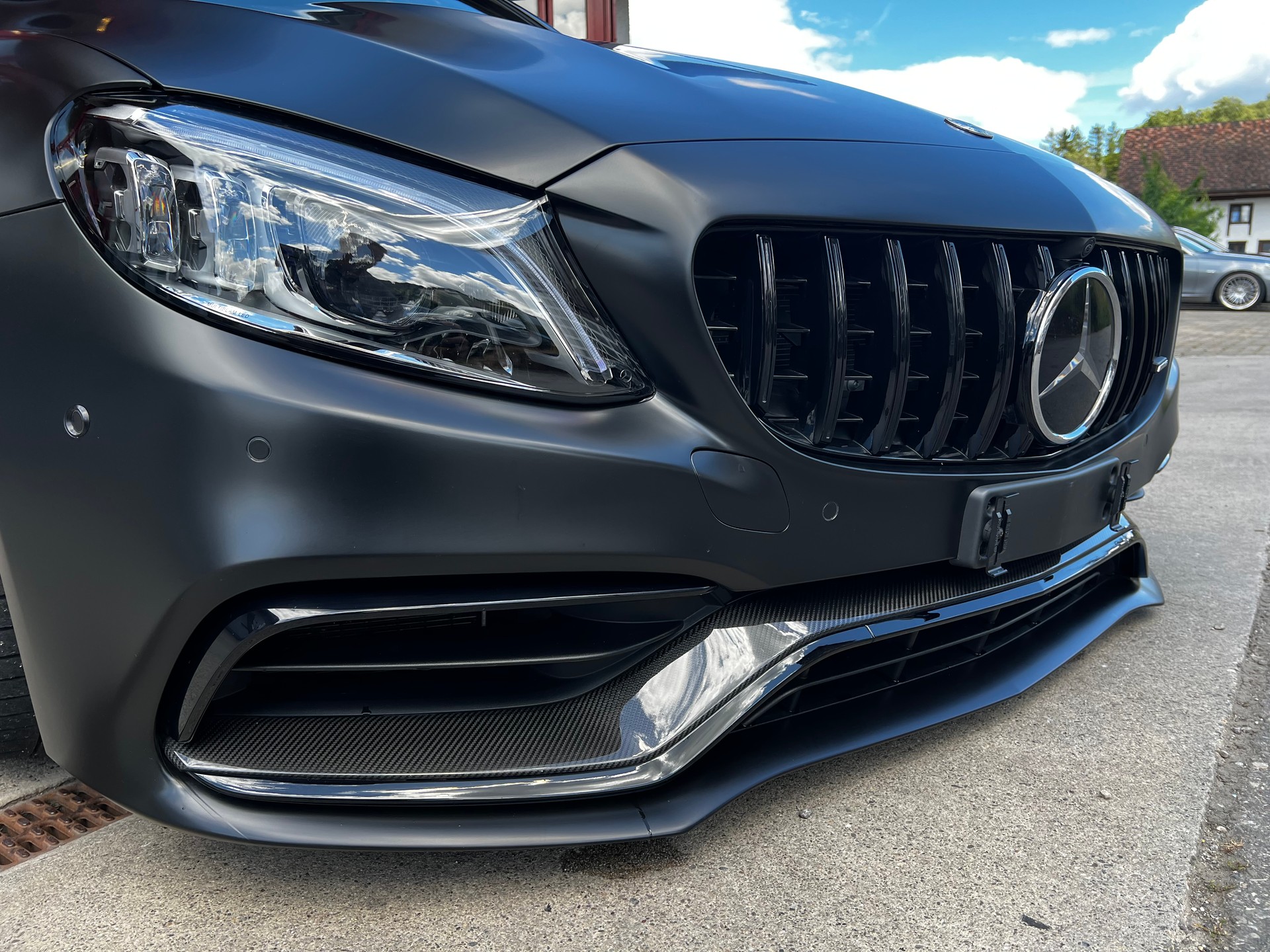MERCEDES-BENZ C 63 S AMG 9G-tronic-image-9