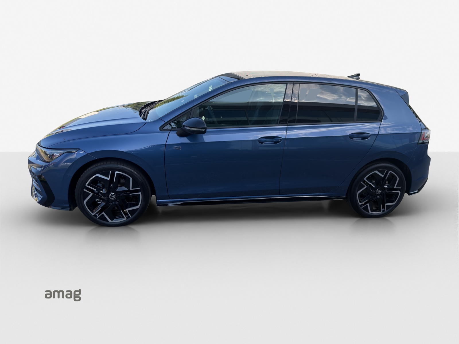 VW Golf R-Line 1.5eTSI 150PS-showroom-element-1