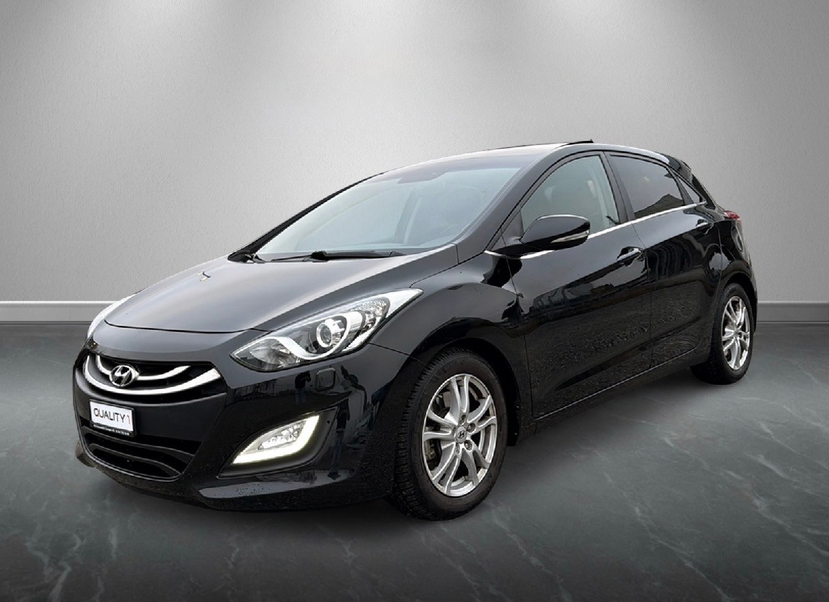 HYUNDAI i30 1.6 CRDi Vertex