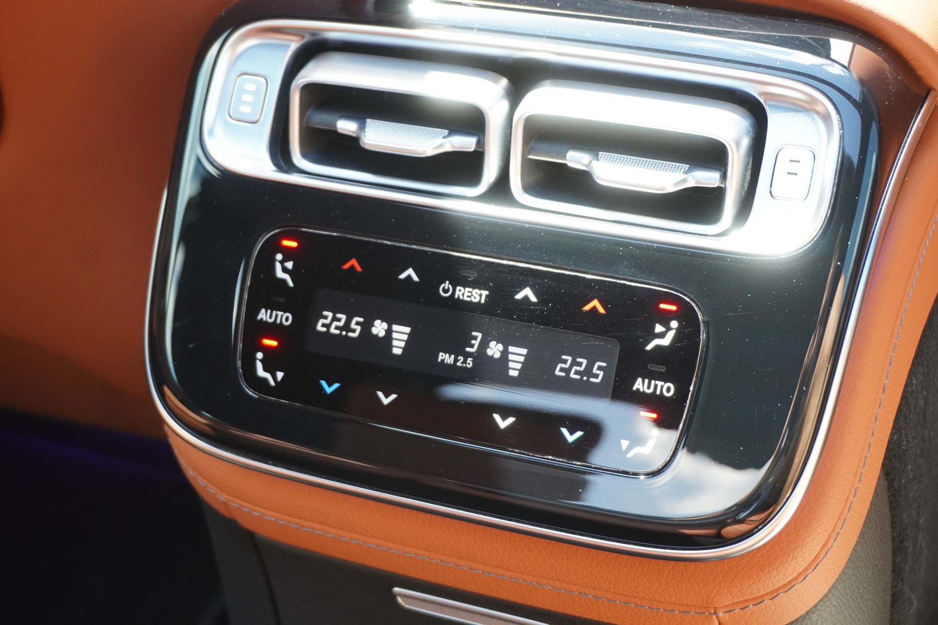 MERCEDES-BENZ S 580 e L 4Matic 9G-Tronic-image-21