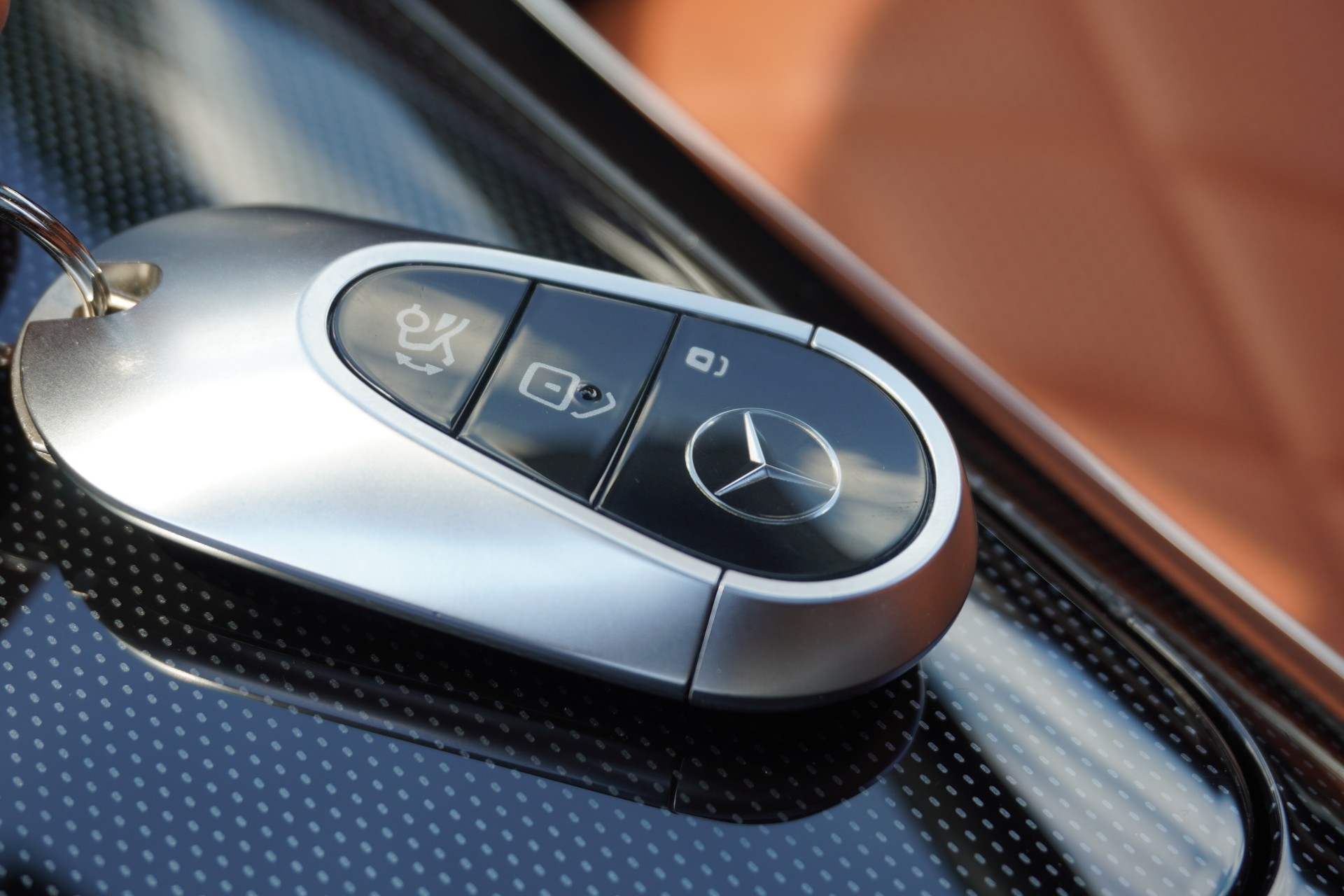 MERCEDES-BENZ S 580 e L 4Matic 9G-Tronic-image-25