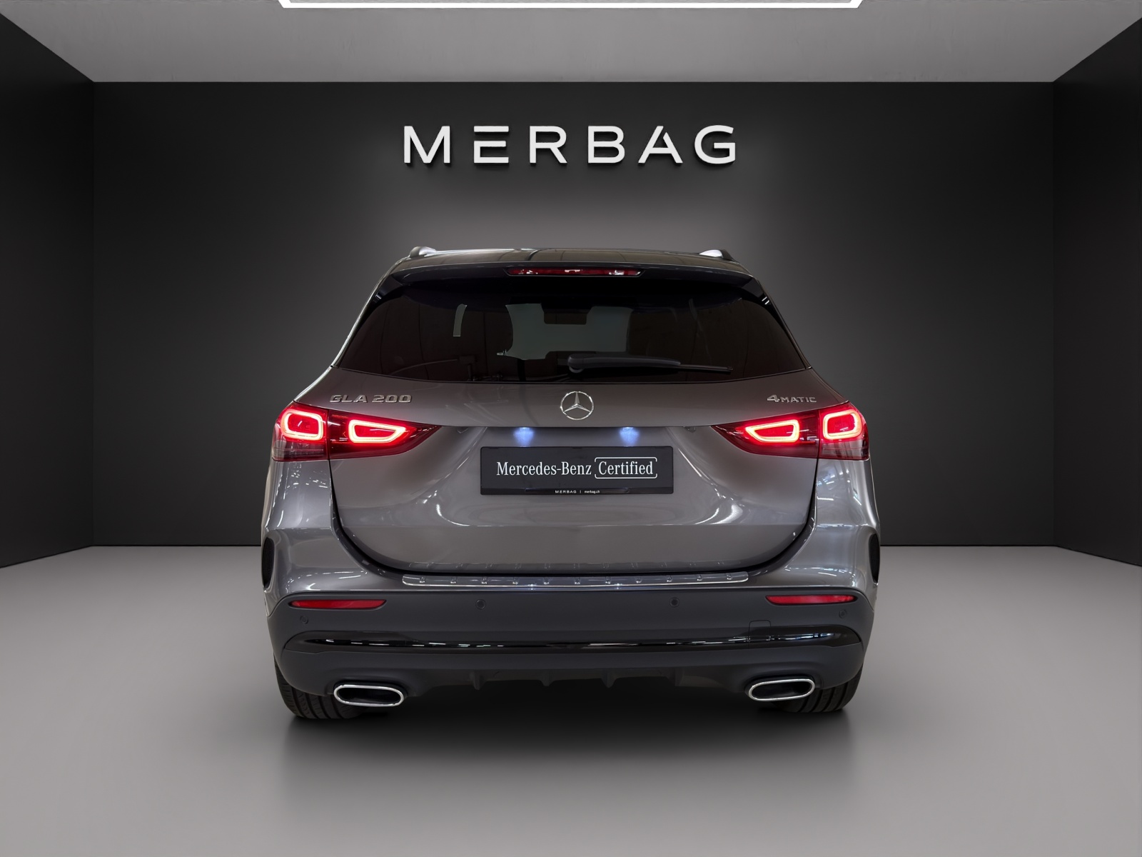 MERCEDES-BENZ GLA 200 4Matic AMG Line 8G-DCT-image-6