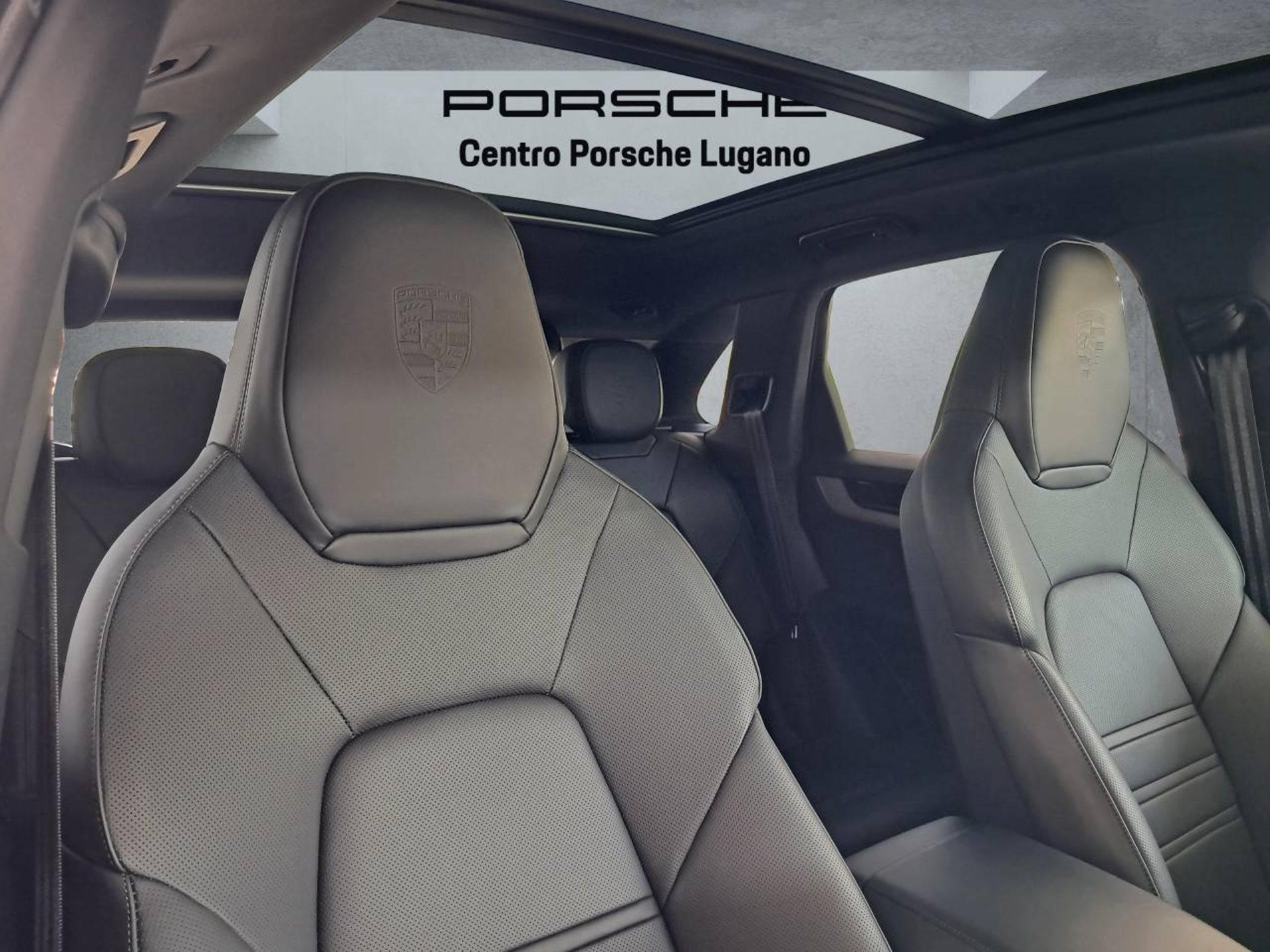 PORSCHE Cayenne S E-Hybrid-image-26