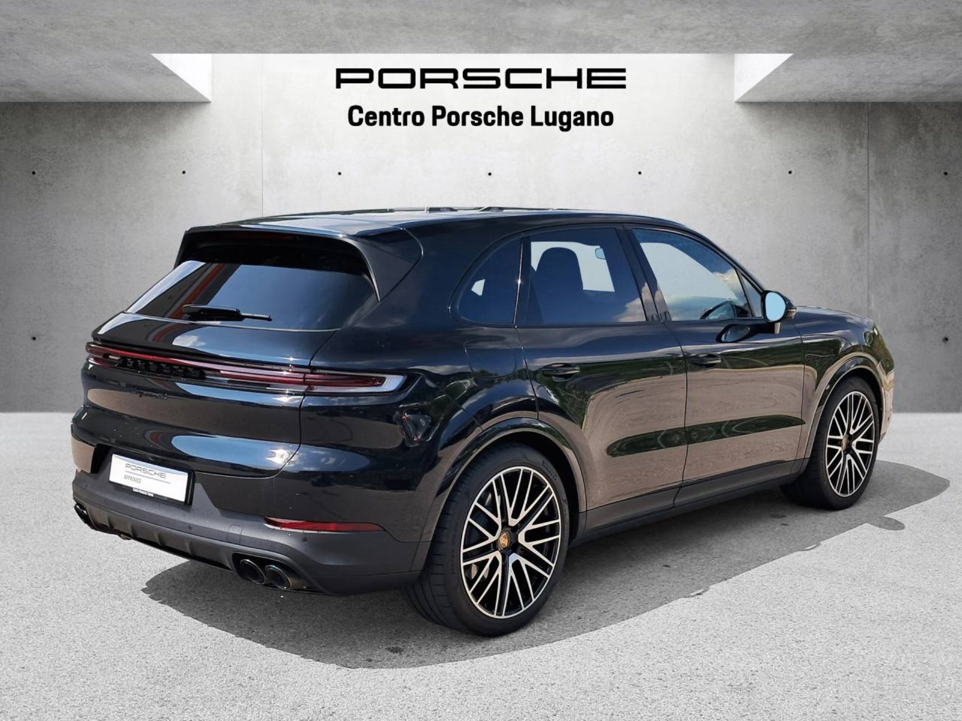PORSCHE Cayenne S E-Hybrid-image-7