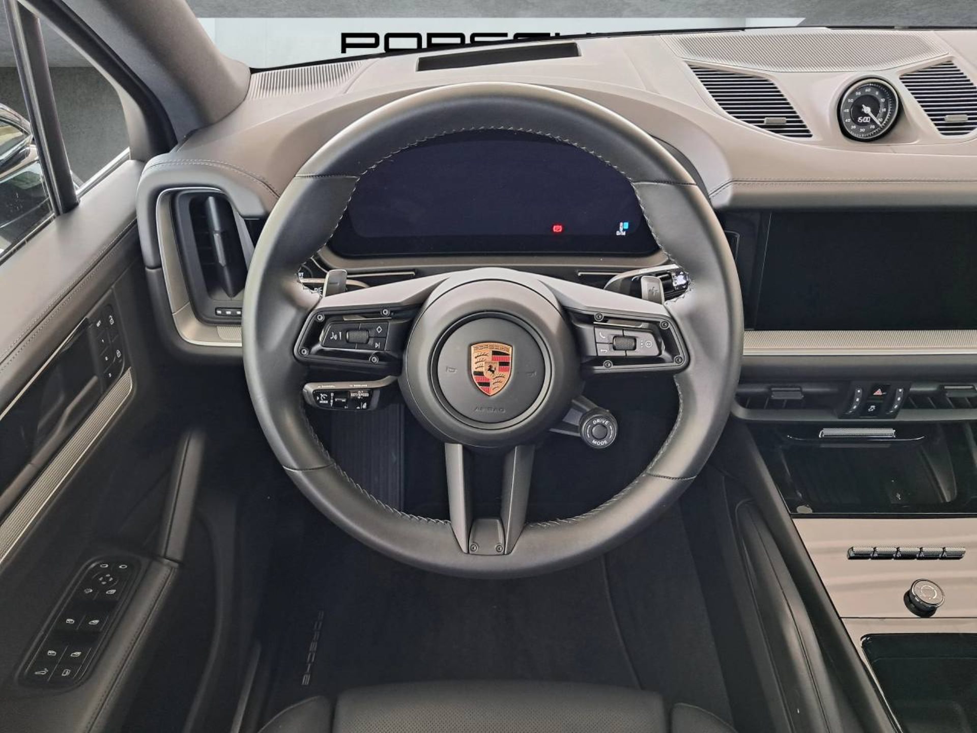 PORSCHE Cayenne S E-Hybrid-image-12