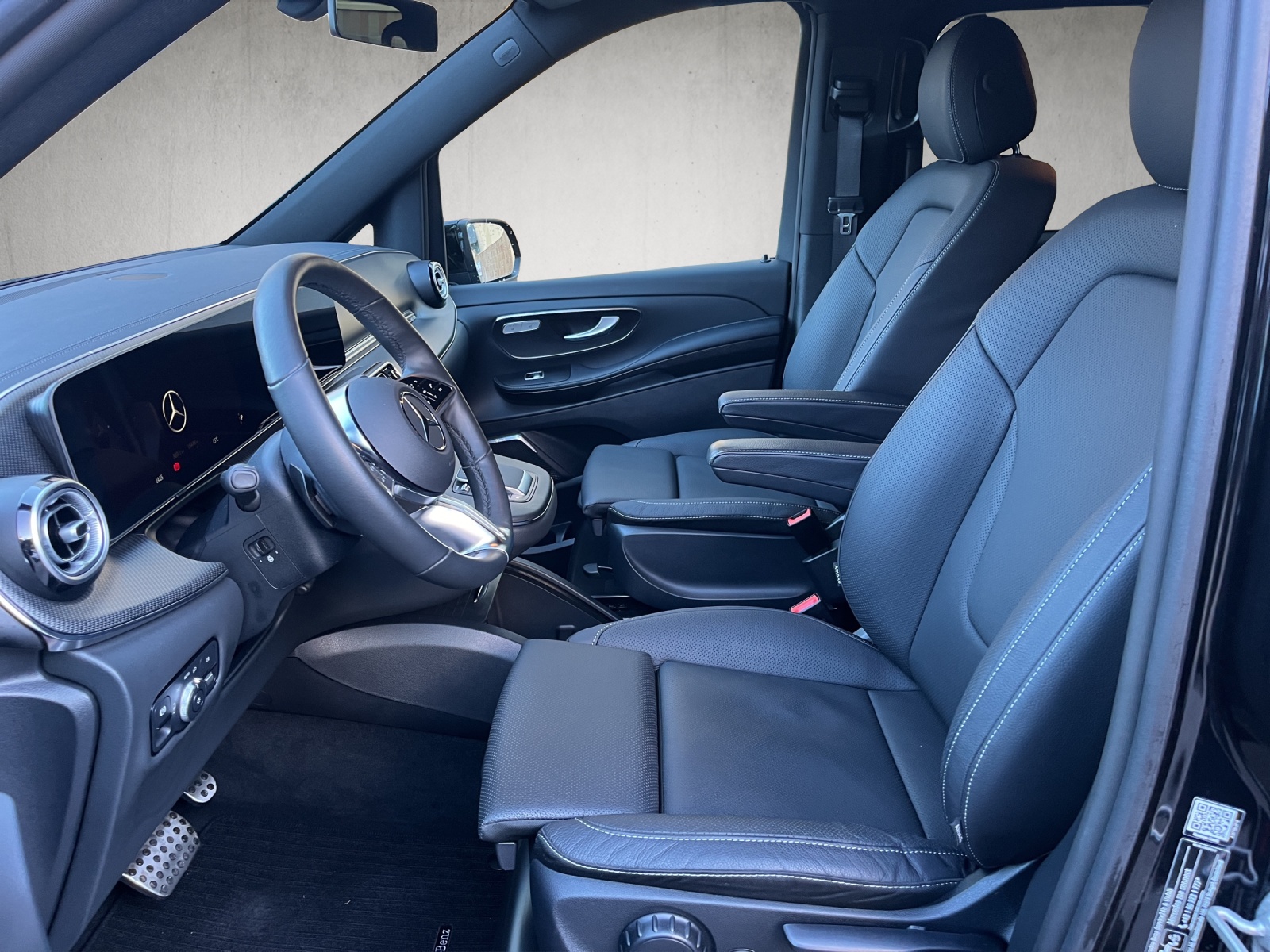 MERCEDES-BENZ V 300 d lang Avantgarde 4Matic 9G-Tronic-image-6