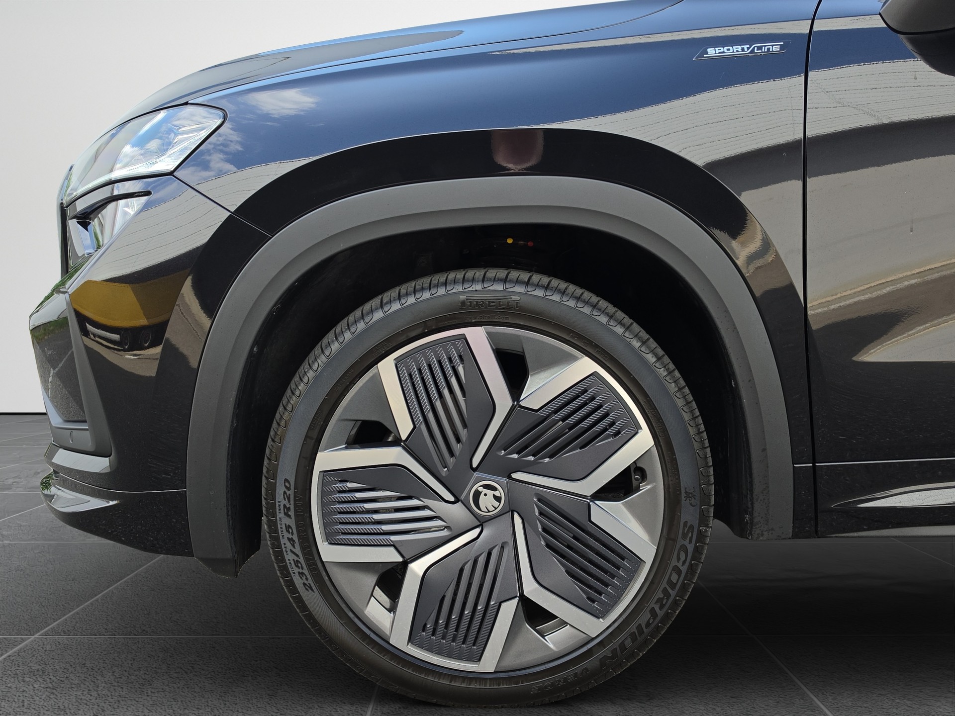 SKODA Kodiaq 2.0 TDI SportLine-image-8