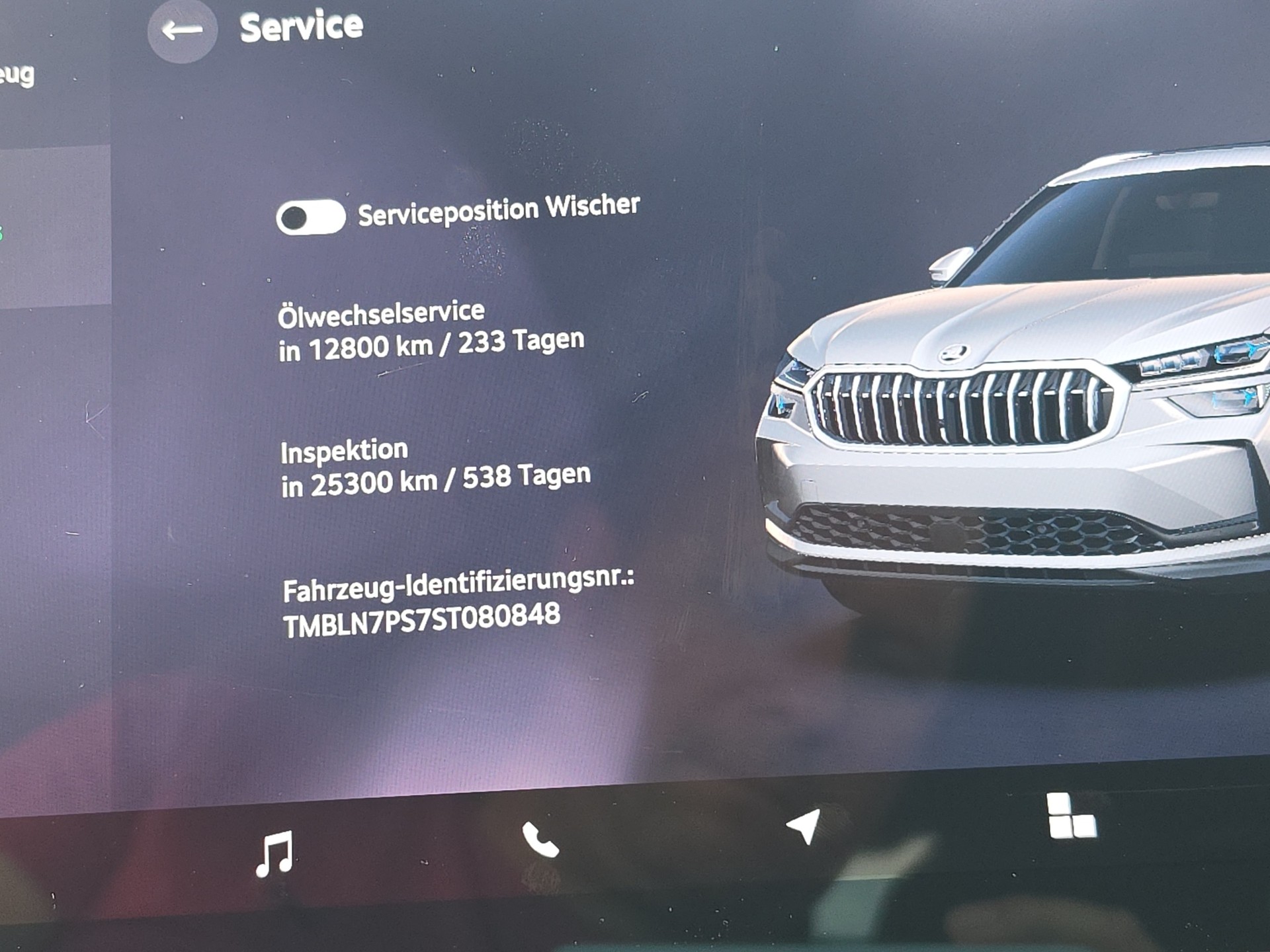 SKODA Kodiaq 2.0 TDI SportLine-image-23