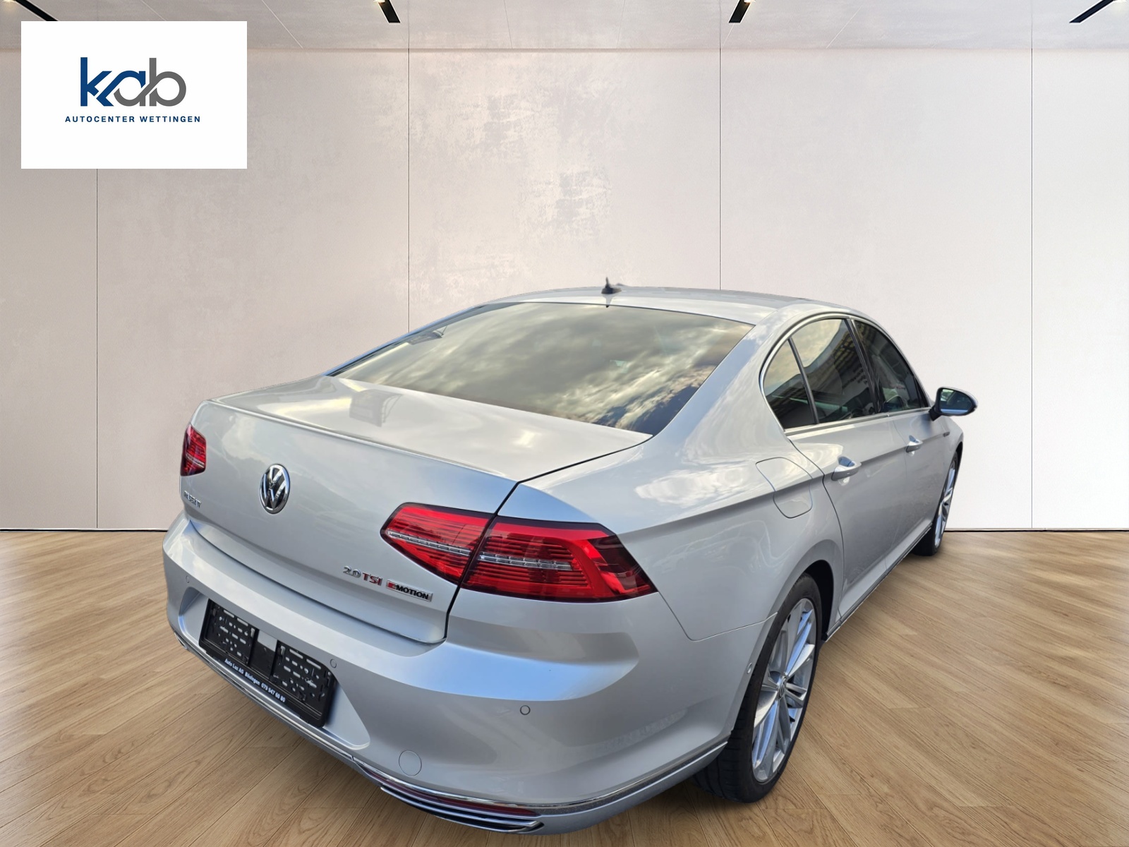 VW Passat 2.0 TSI BMT Highline 4Motion DSG-showroom-element-3