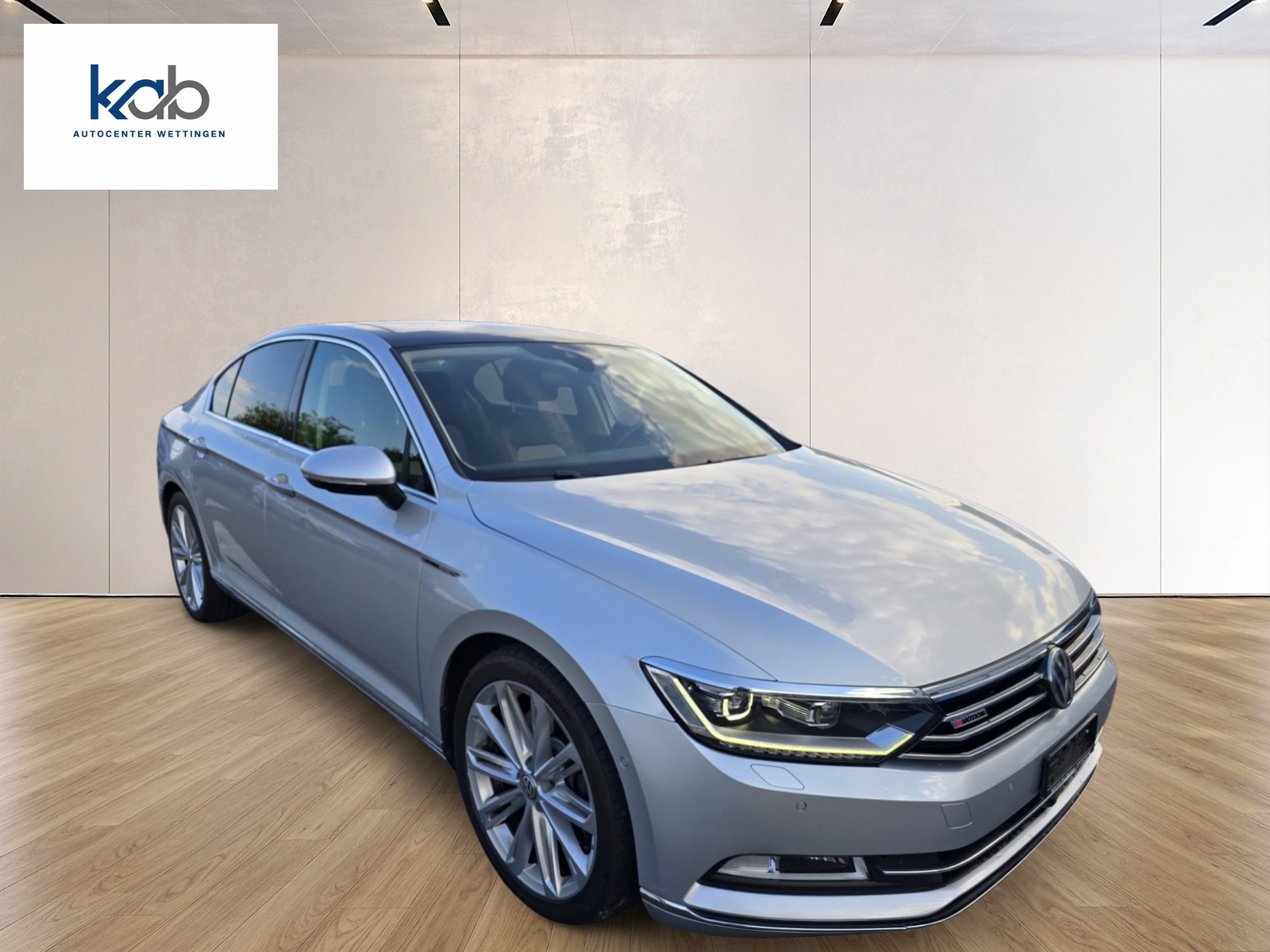 VW Passat 2.0 TSI BMT Highline 4Motion DSG-showroom-element-1