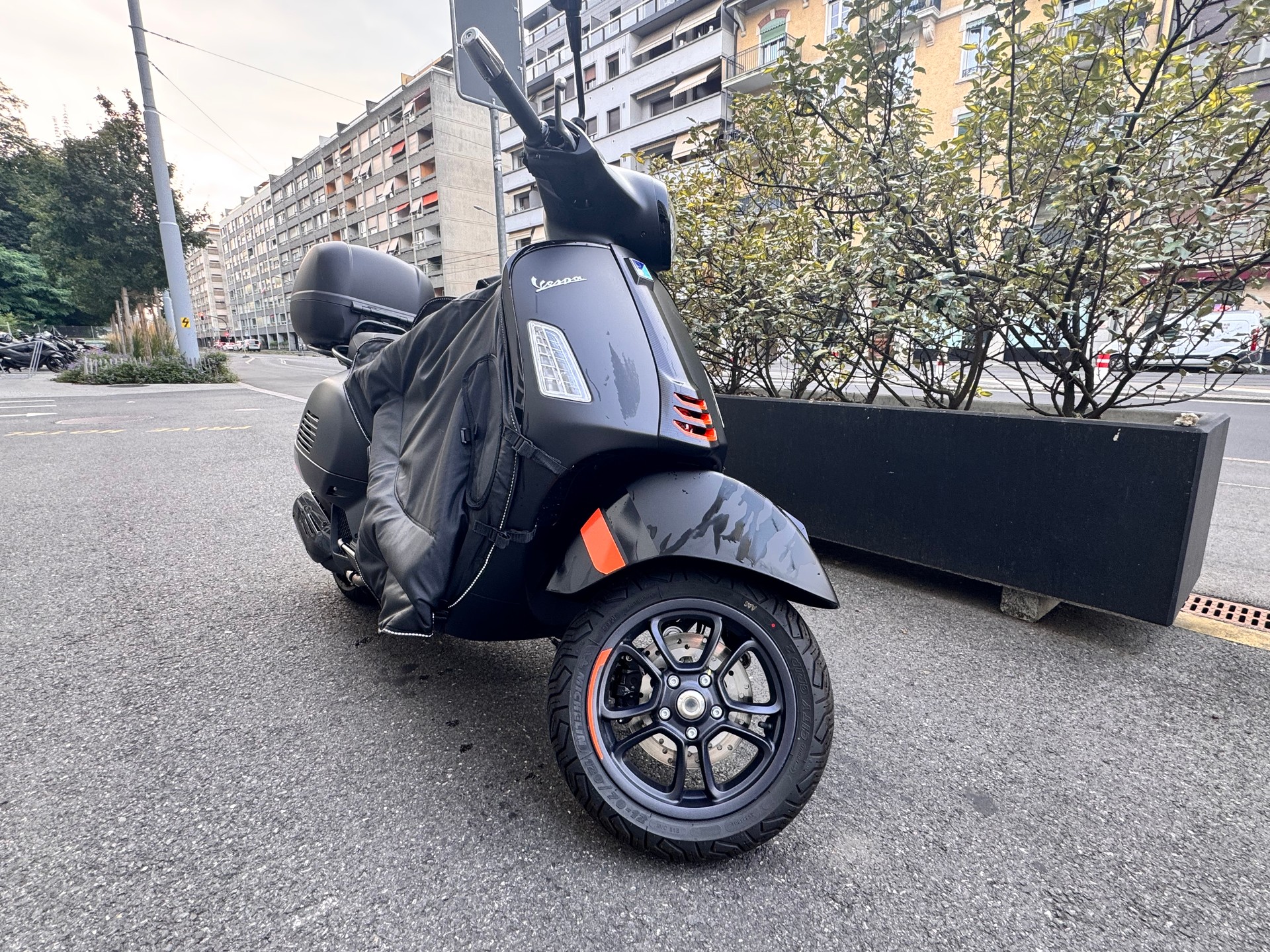 PIAGGIO Vespa GTS 125 Super Sport RST Euro 5+-image-0