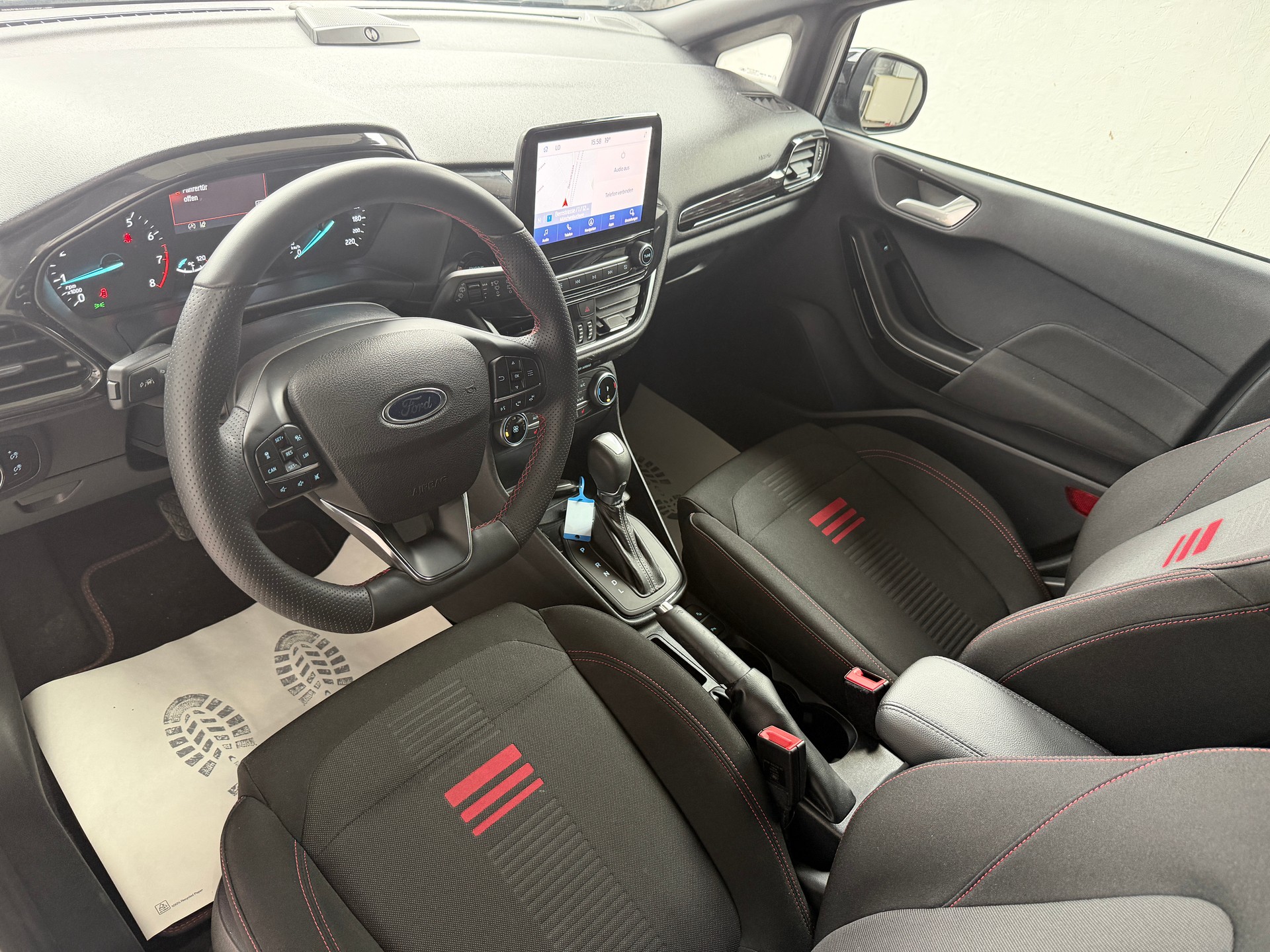 FORD FIESTA-image-3