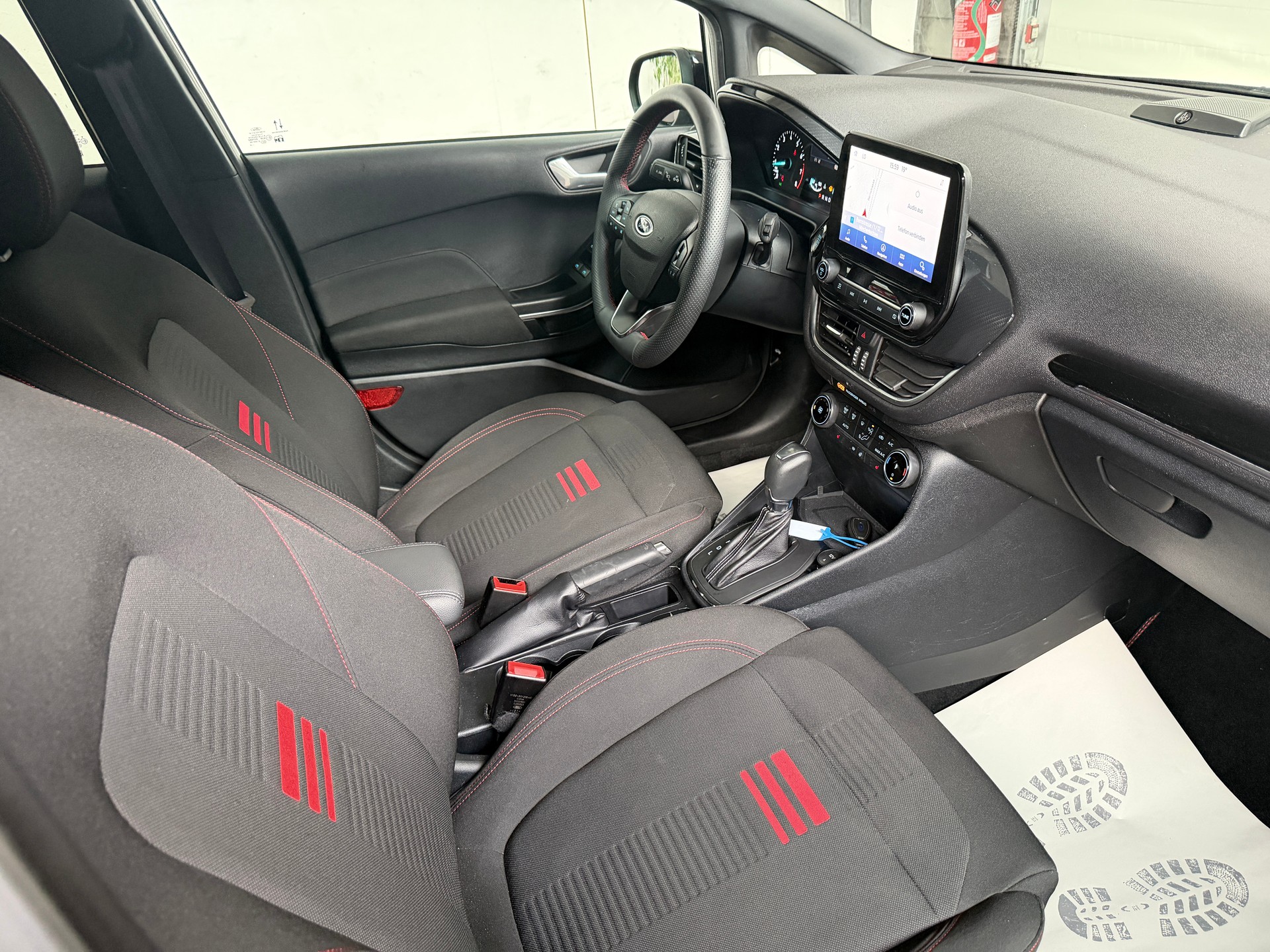FORD FIESTA-image-6