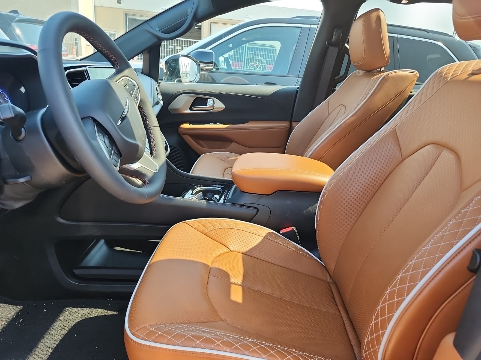CHRYSLER 3.6 V6 4x4 Limited S 291 PS / 7-Plätzer-image-4
