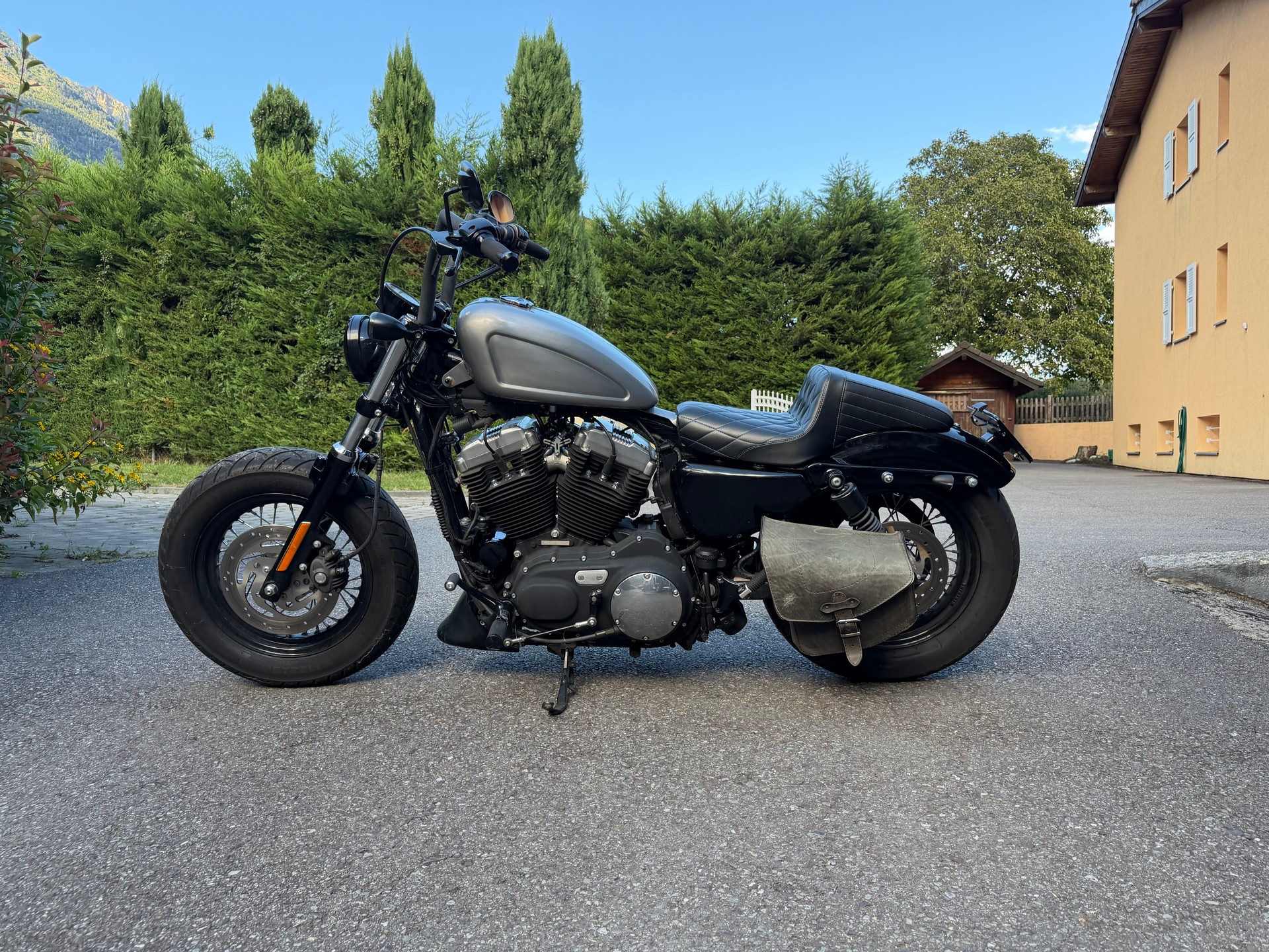HARLEY-DAVIDSON Forty-Eight XL 1200-image-1