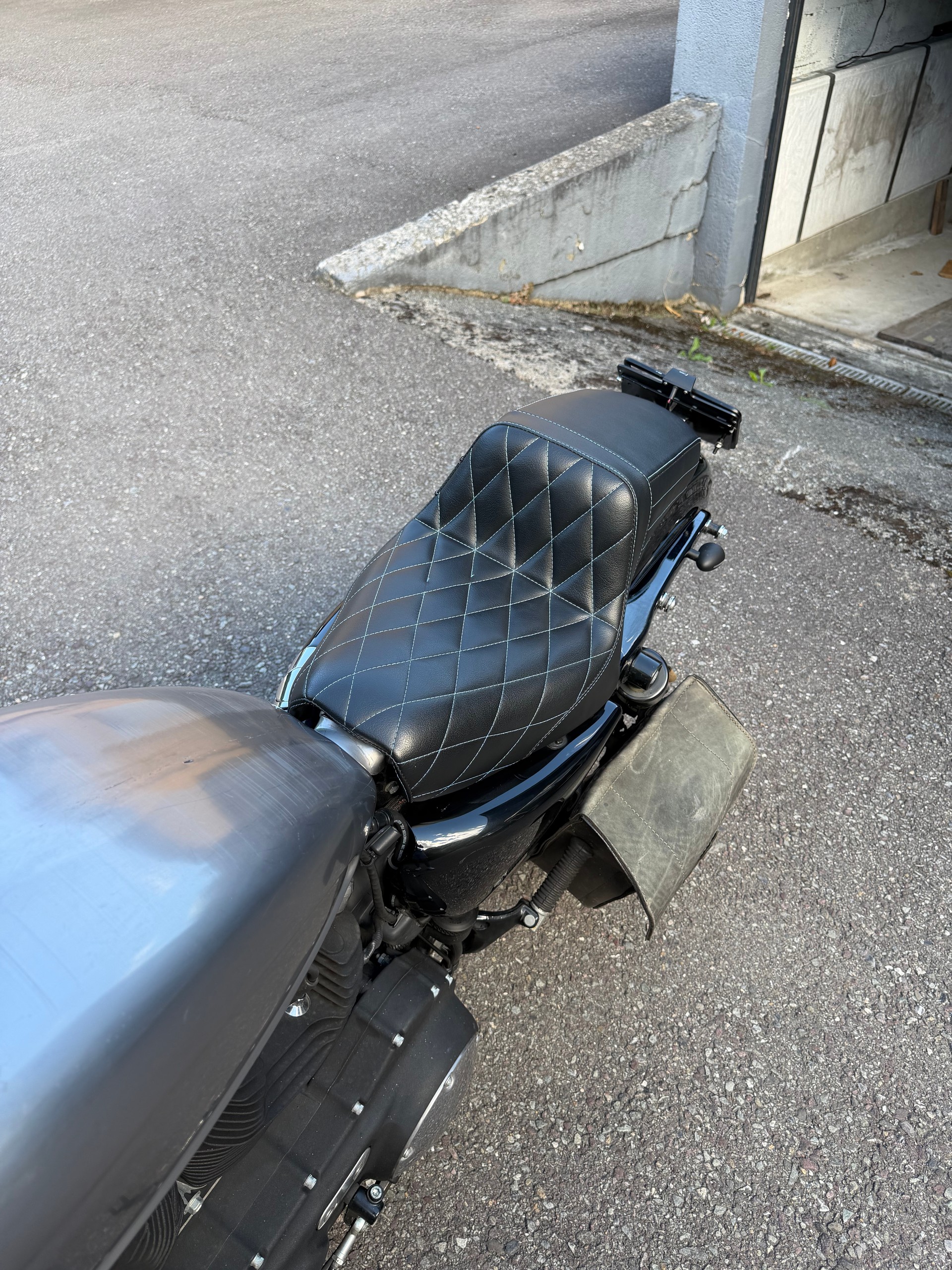 HARLEY-DAVIDSON Forty-Eight XL 1200-image-4