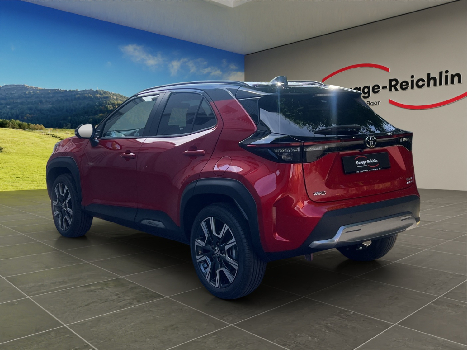 TOYOTA Yaris Cross 1.5 VVT-i HSD Premium AWD-i-showroom-element-2