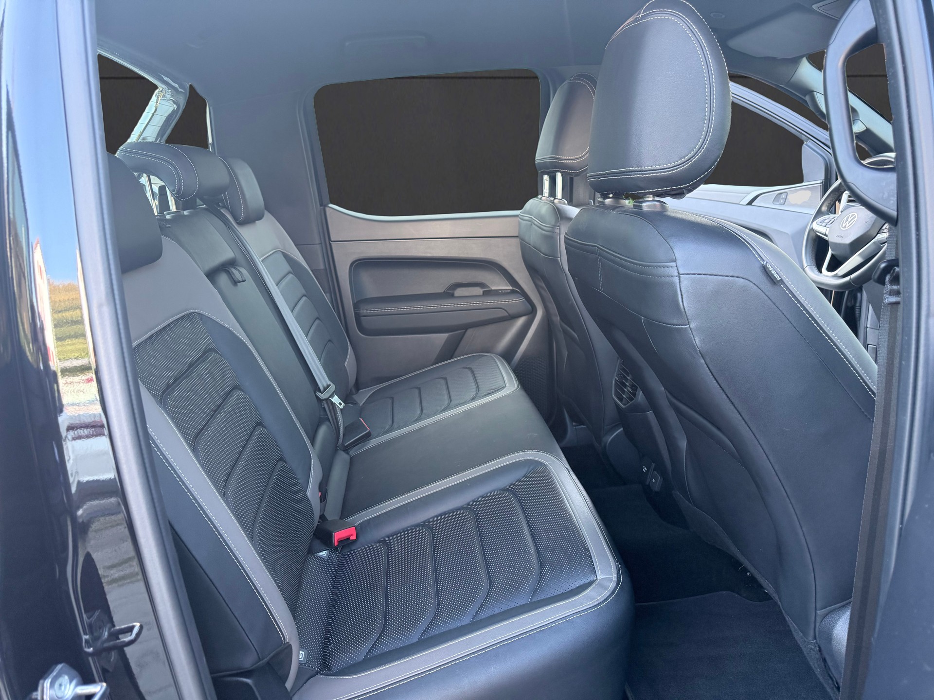 VW Amarok 3.0TDI Aventura Winter 1-image-19